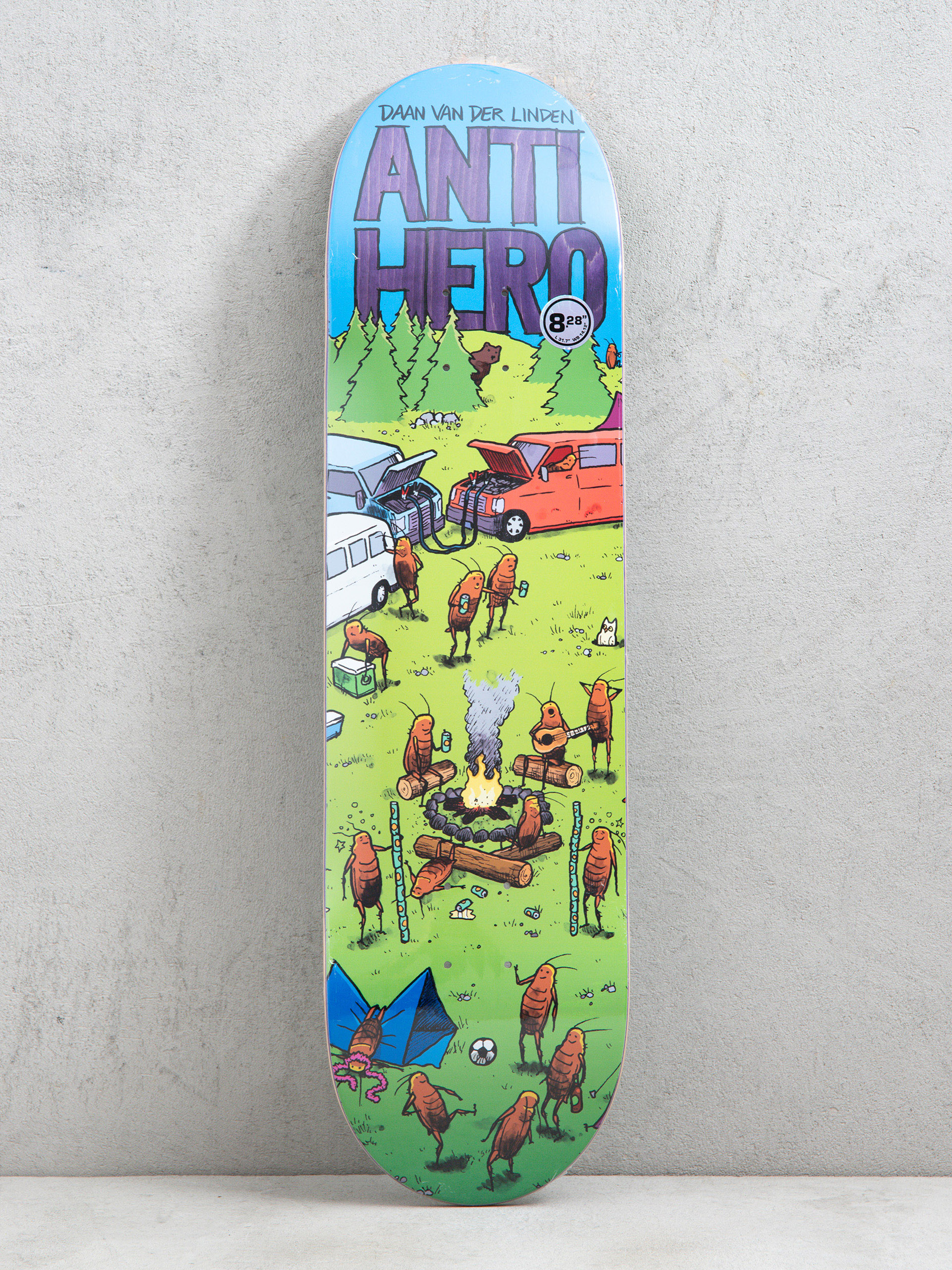 Deska Antihero Daan Roached Out
