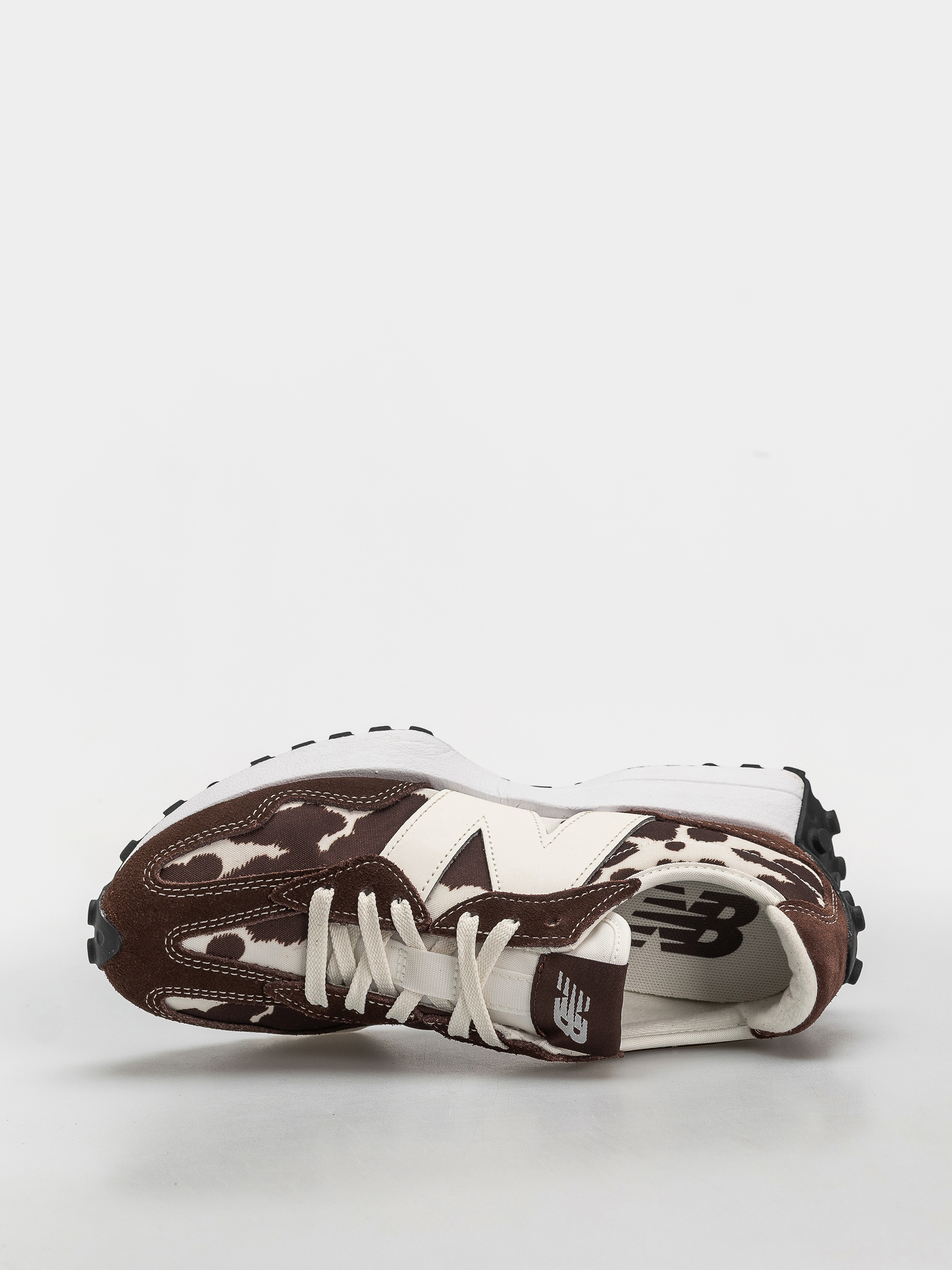 Boty New Balance 327 Wmn (pumpernickel/sea salt)
