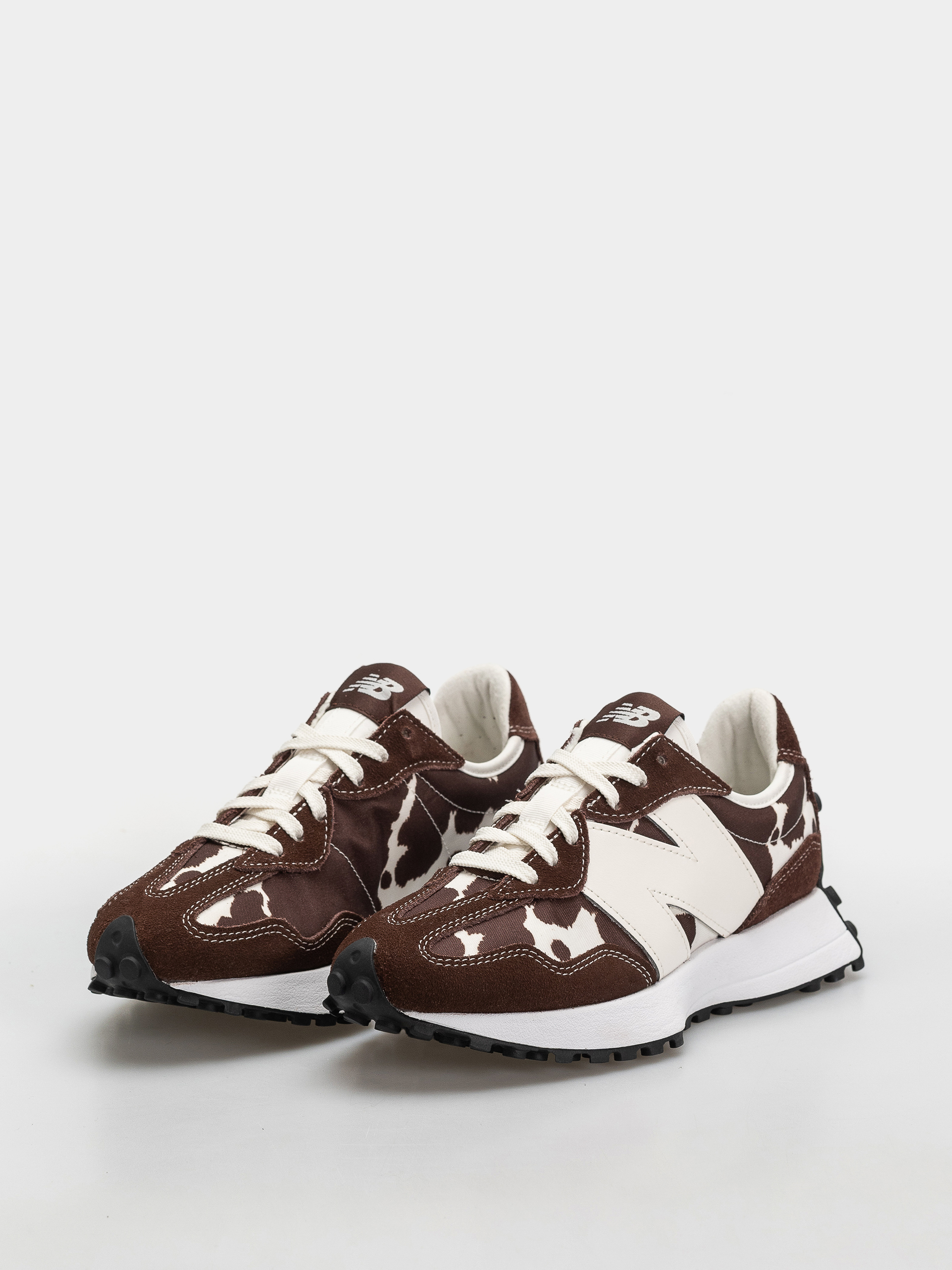 Boty New Balance 327 Wmn (pumpernickel/sea salt)