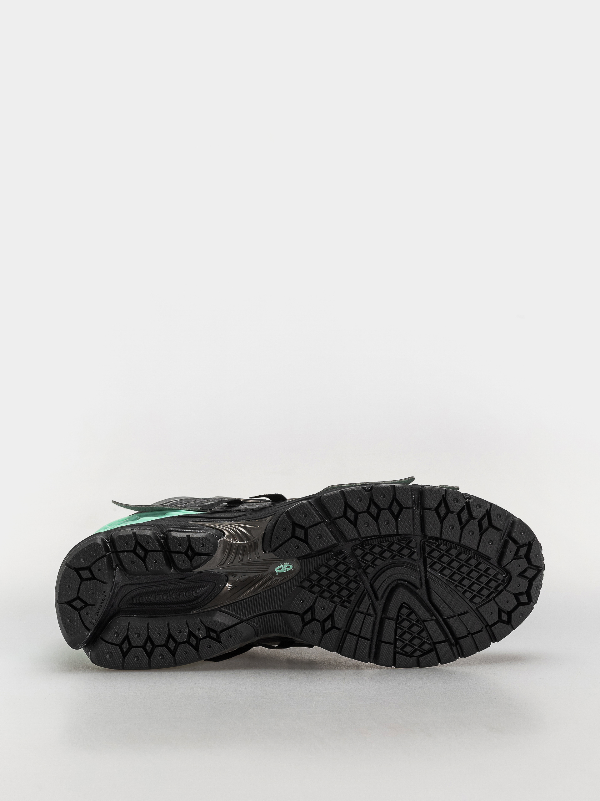 Boty New Balance 1906 (black/bright mint)