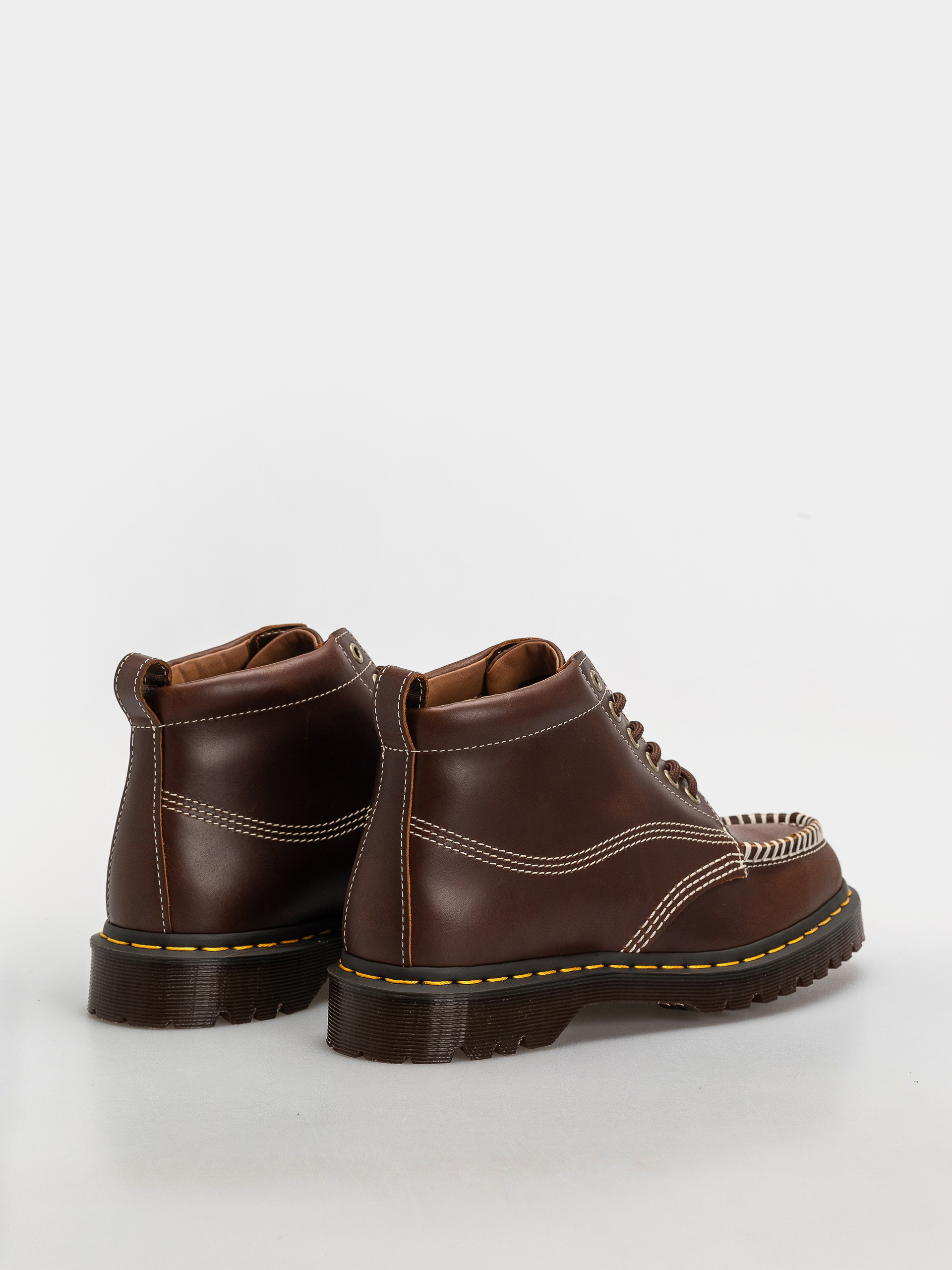 Boty Dr. Martens Lowell Chukka (butterscotch)
