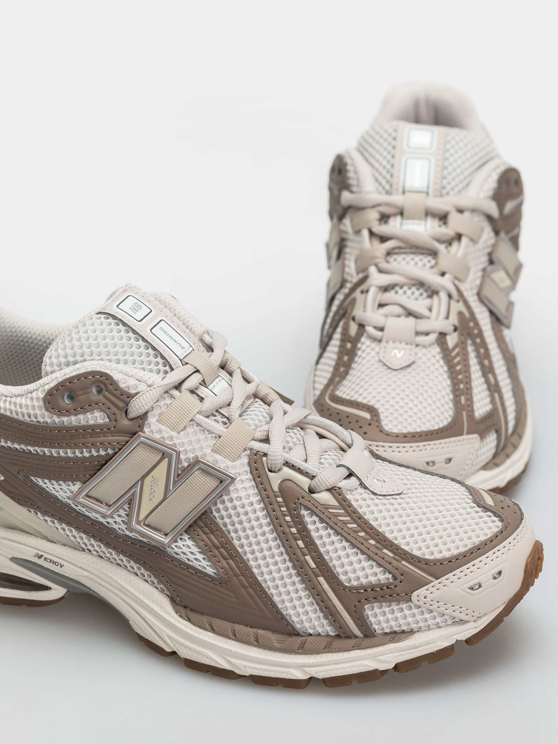 Boty New Balance 1906 (moonbeam/mushroom)