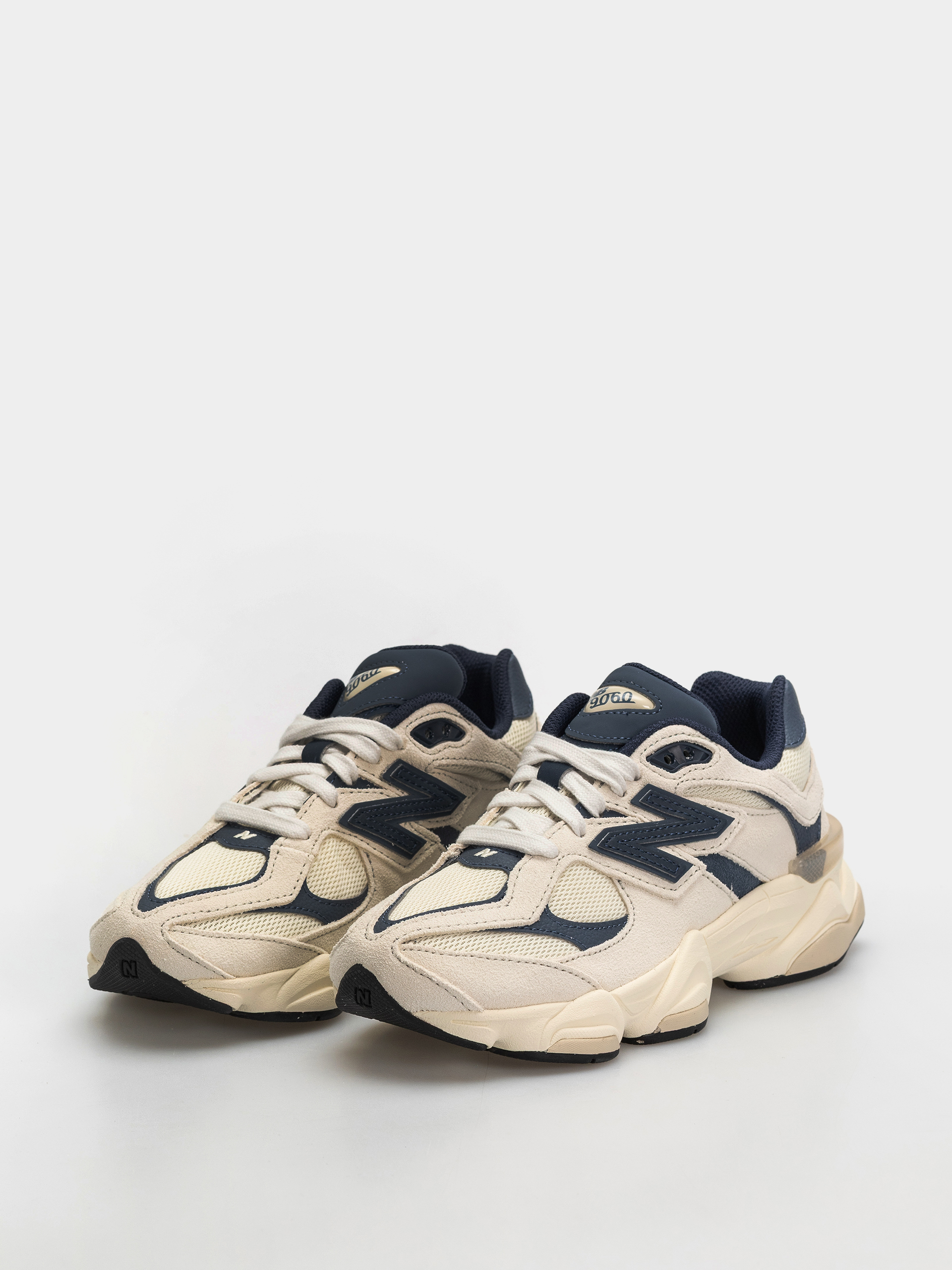 Boty New Balance 9060 JR (nb navy/linen)