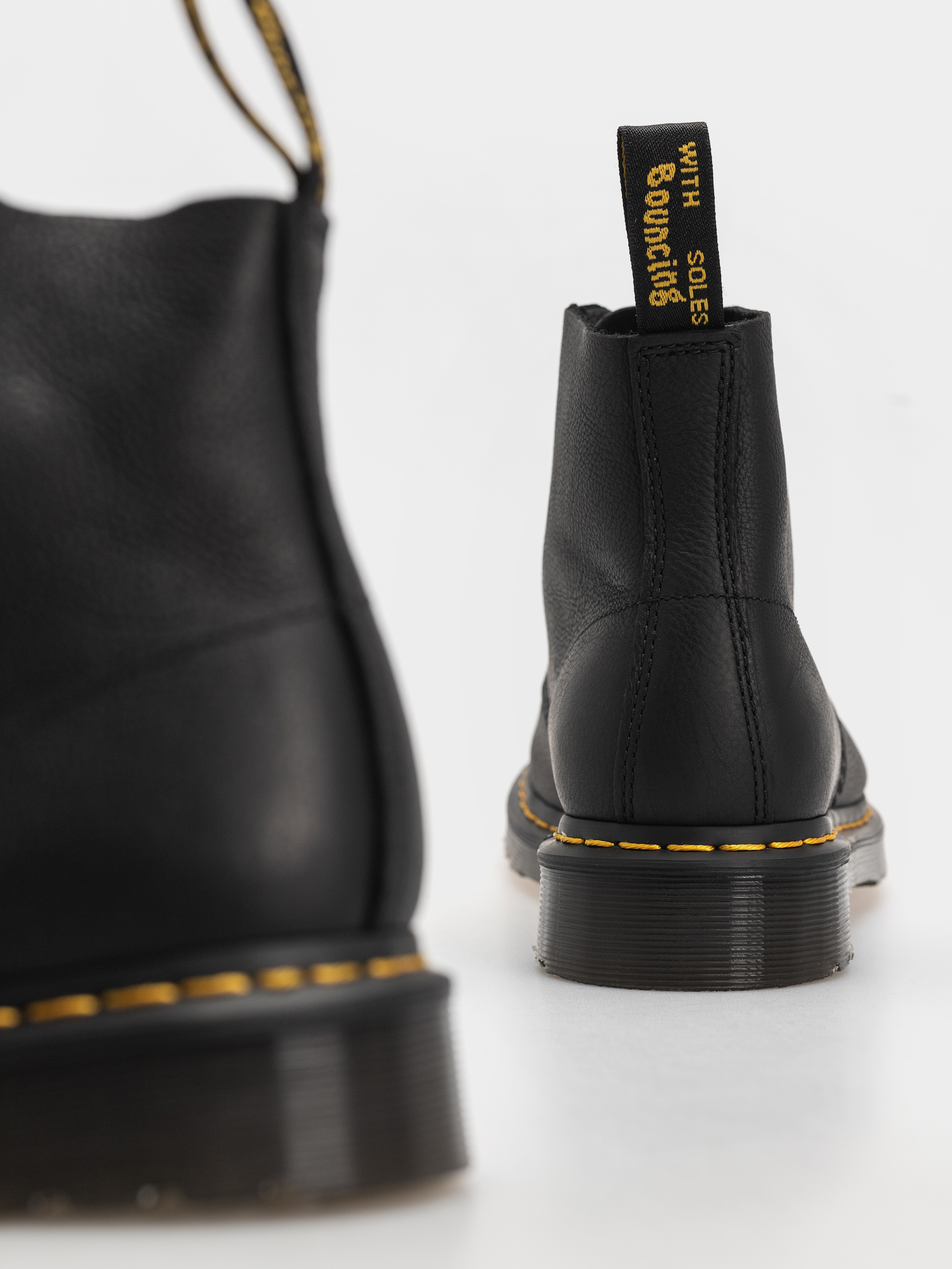 Boty Dr. Martens 101 UB (black)