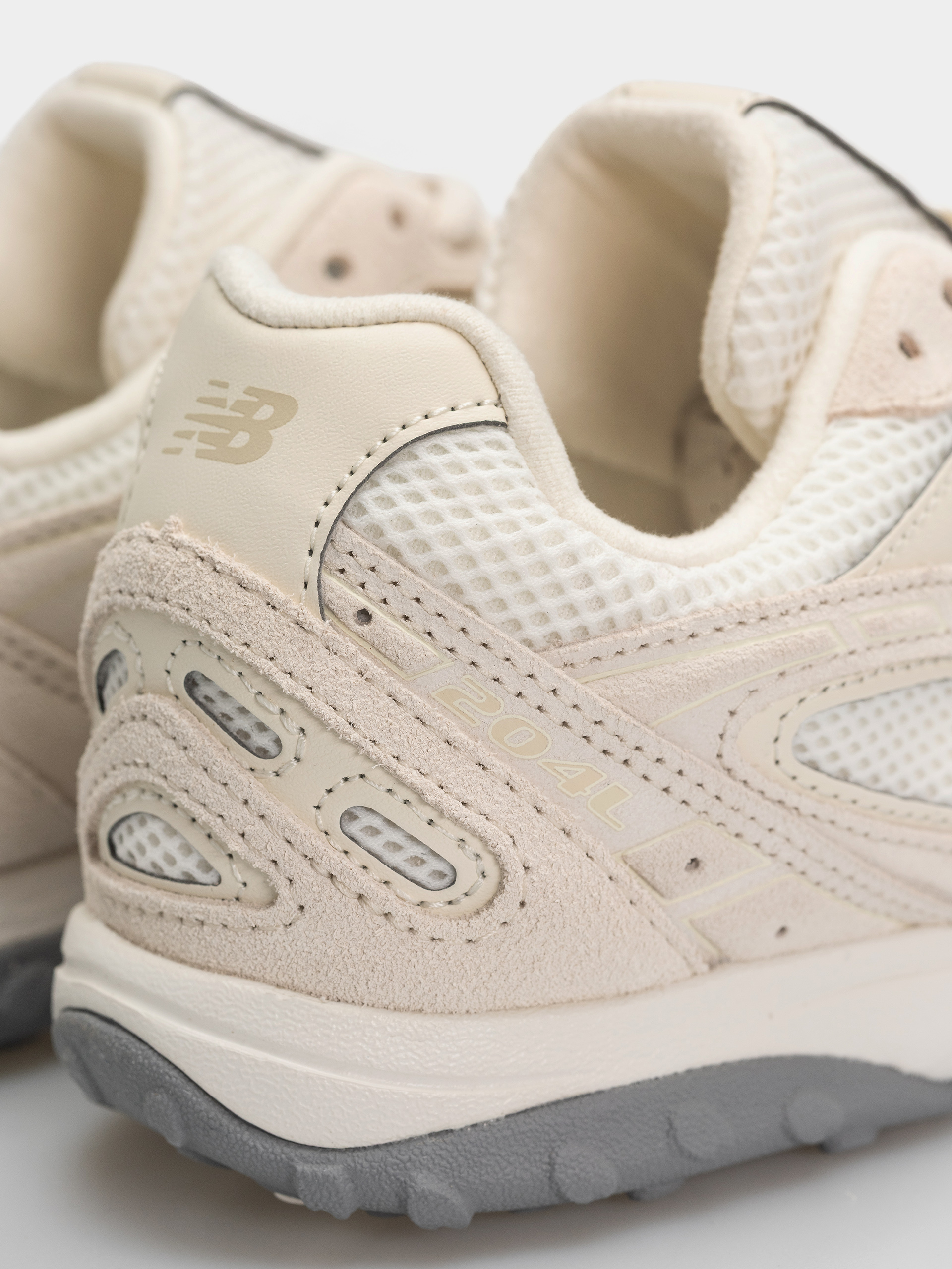 Boty New Balance 204L (angora/linen)