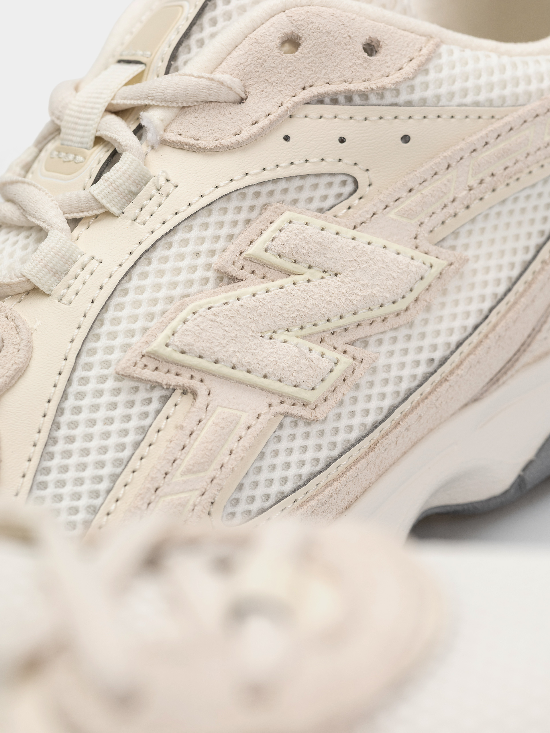 Boty New Balance 204L (angora/linen)