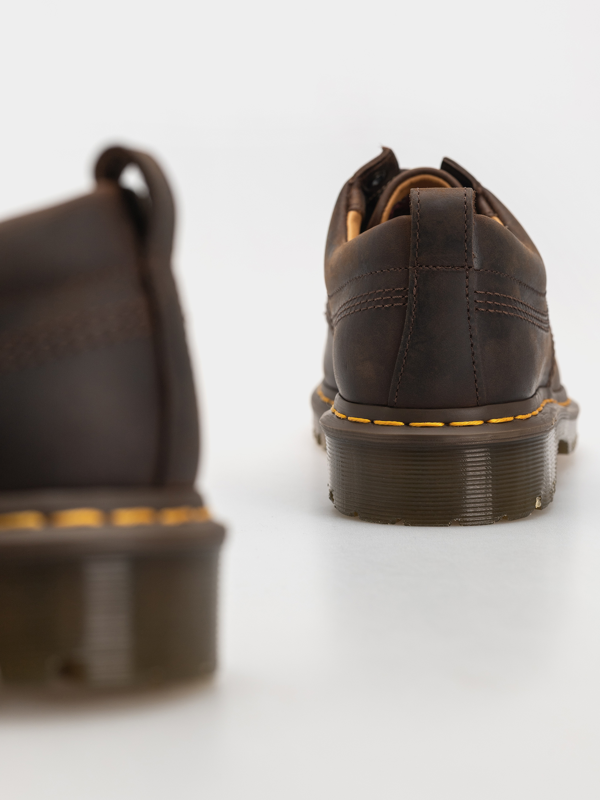 Boty Dr. Martens Lowell (dark brown)