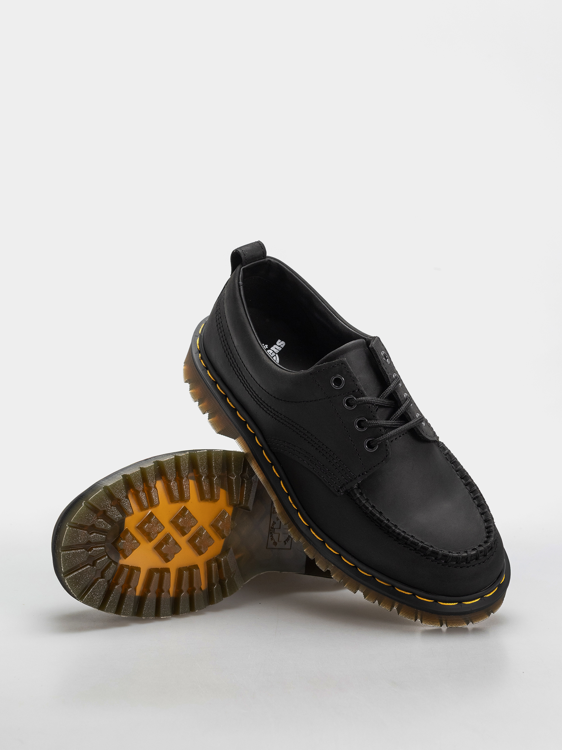 Boty Dr. Martens Lowell (black)