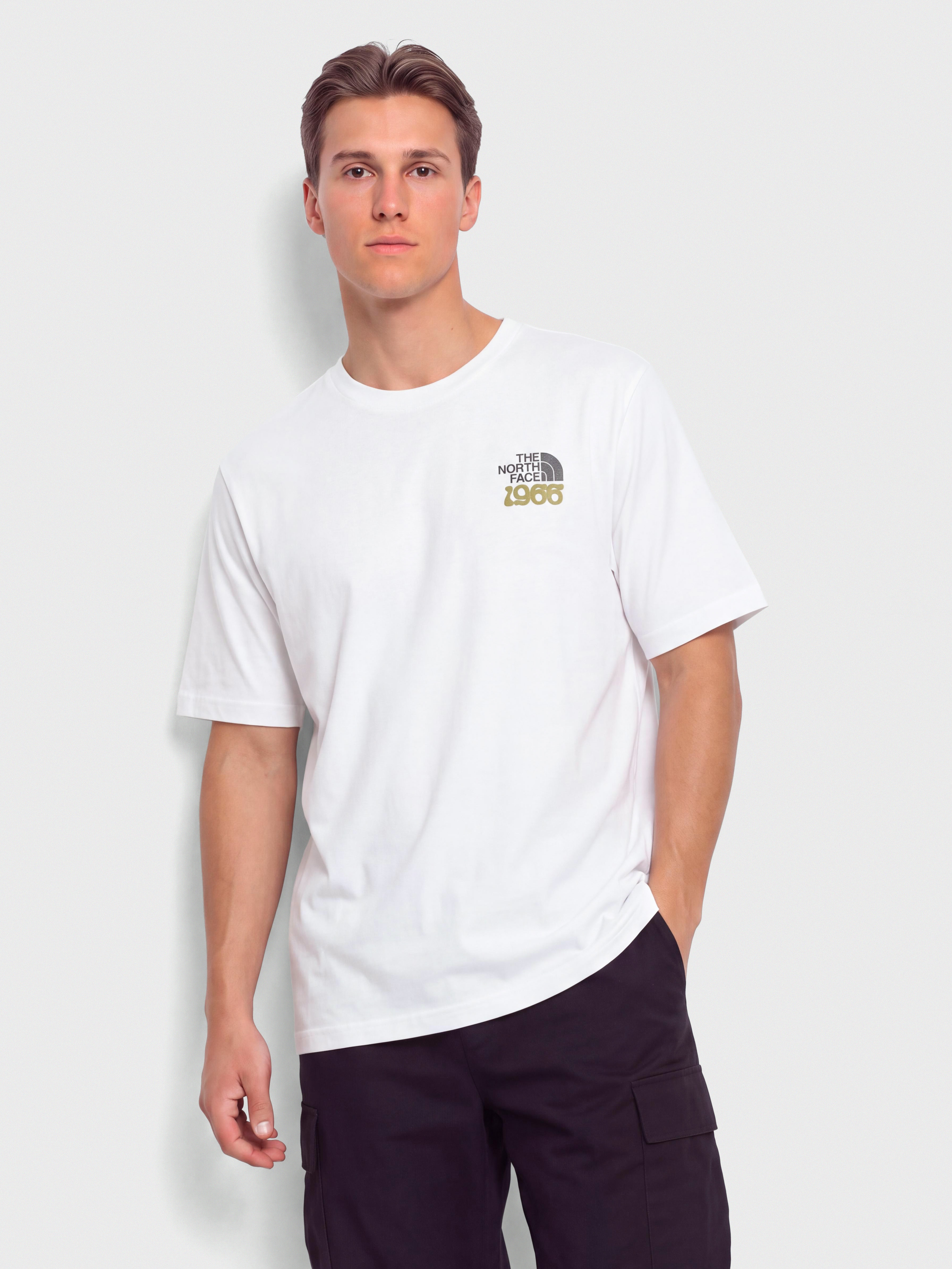 Tričko The North Face Half Dome Relaxed (tnf white)