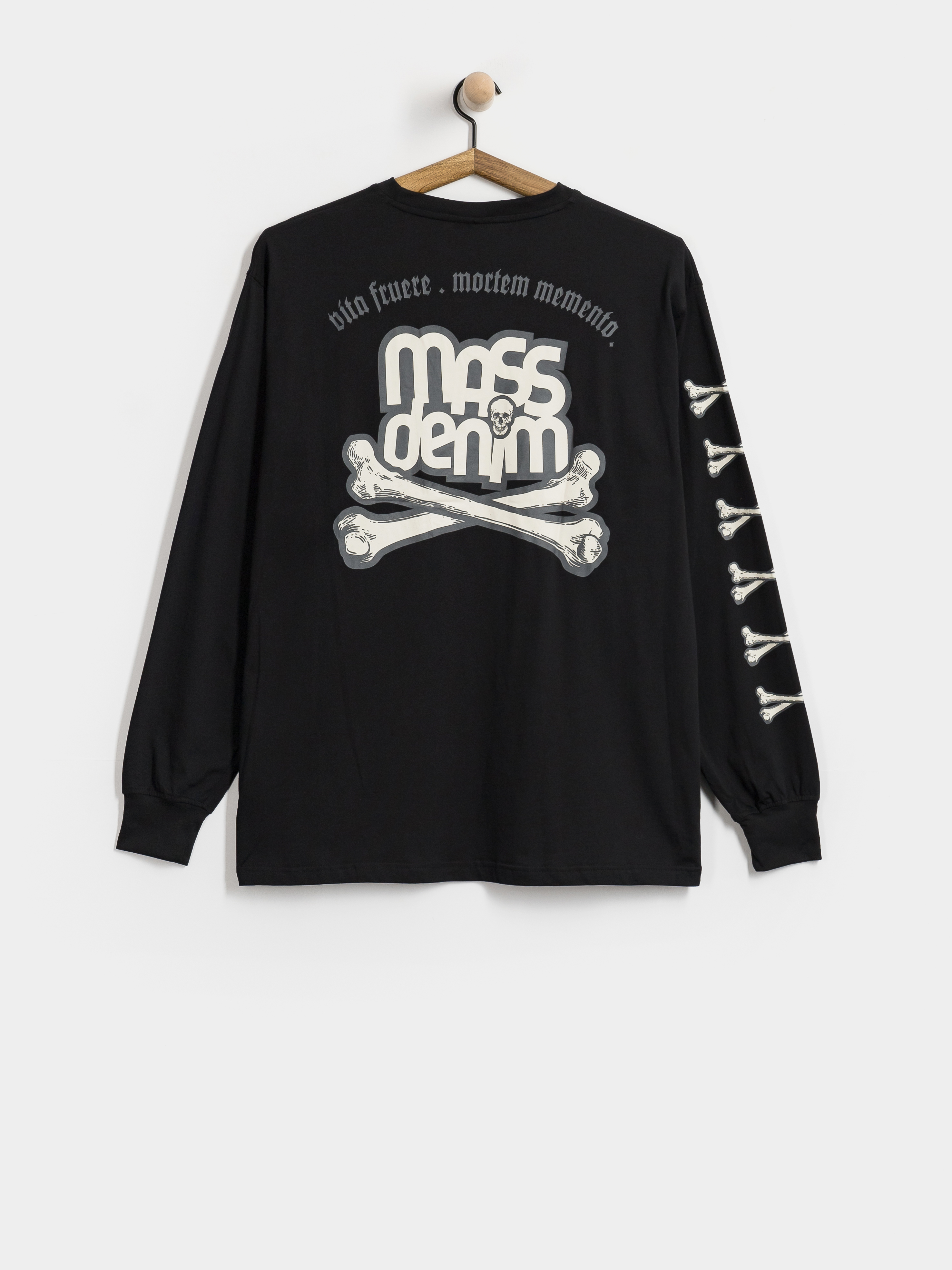 Triko MassDnm Skull (black)