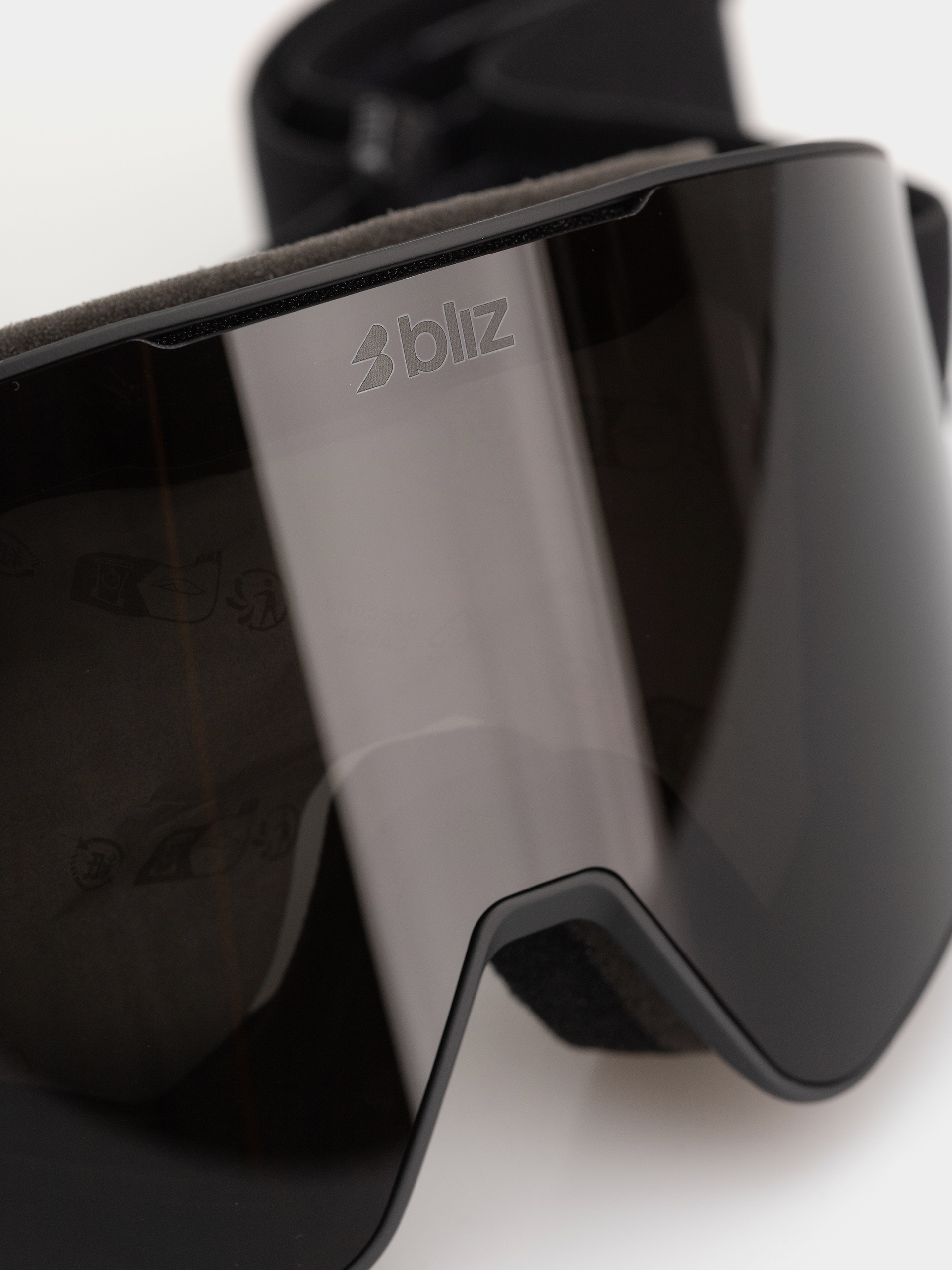 Brýle na snowboard Bliz G001S (matte black/smoke)