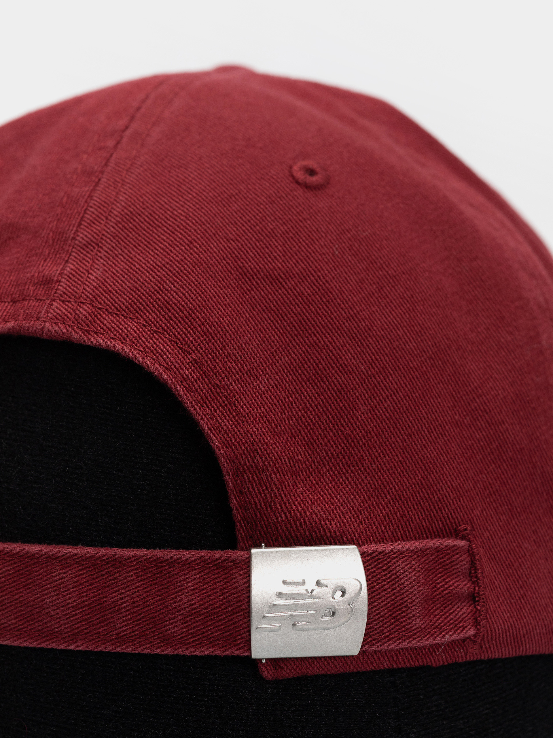 Kšiltovka  New Balance 6 Panel Classic Hat V 2.0 (podium red)