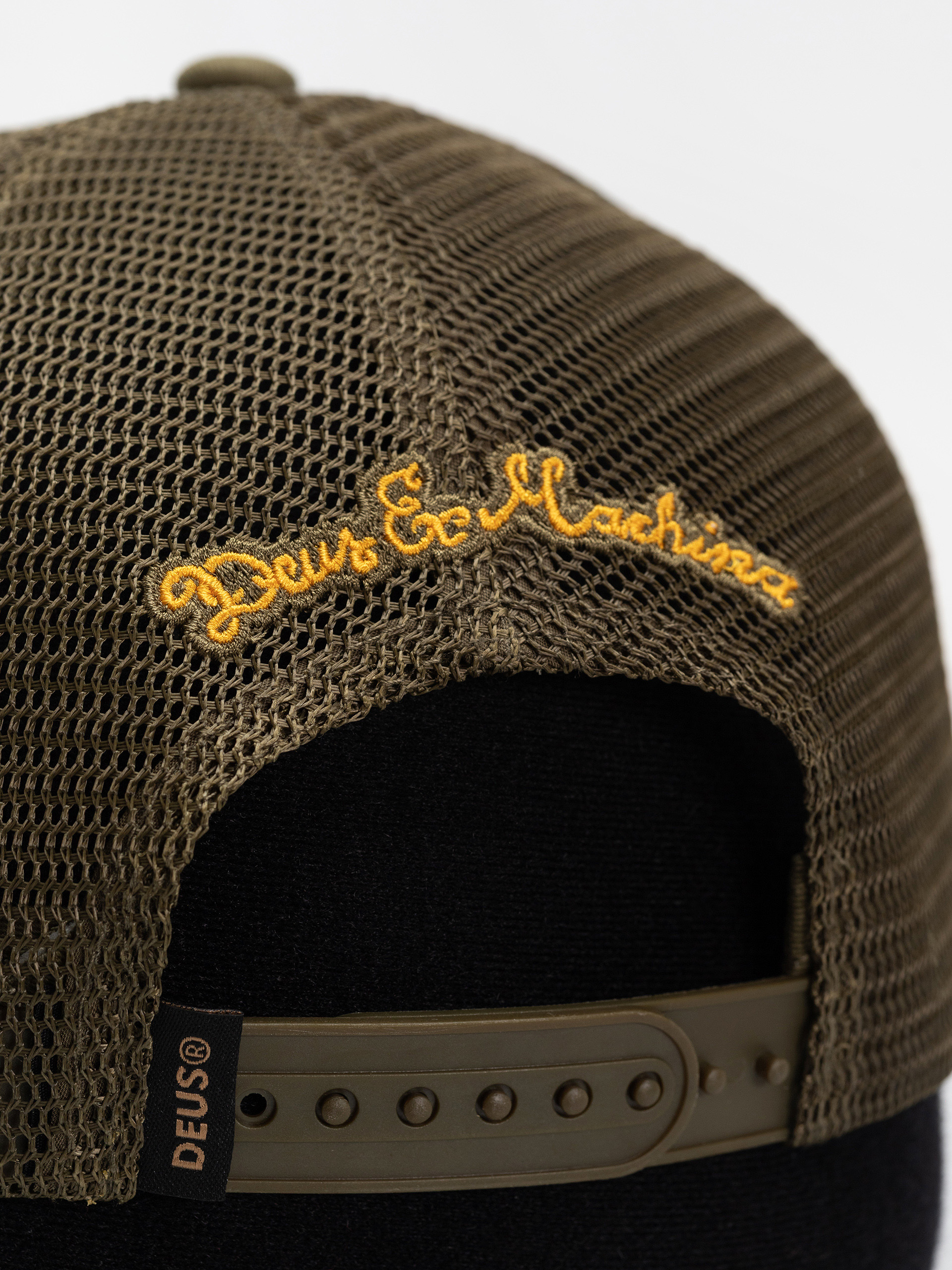Kšiltovka  Deus Ex Machina Shook Ones Trucker (olive green)