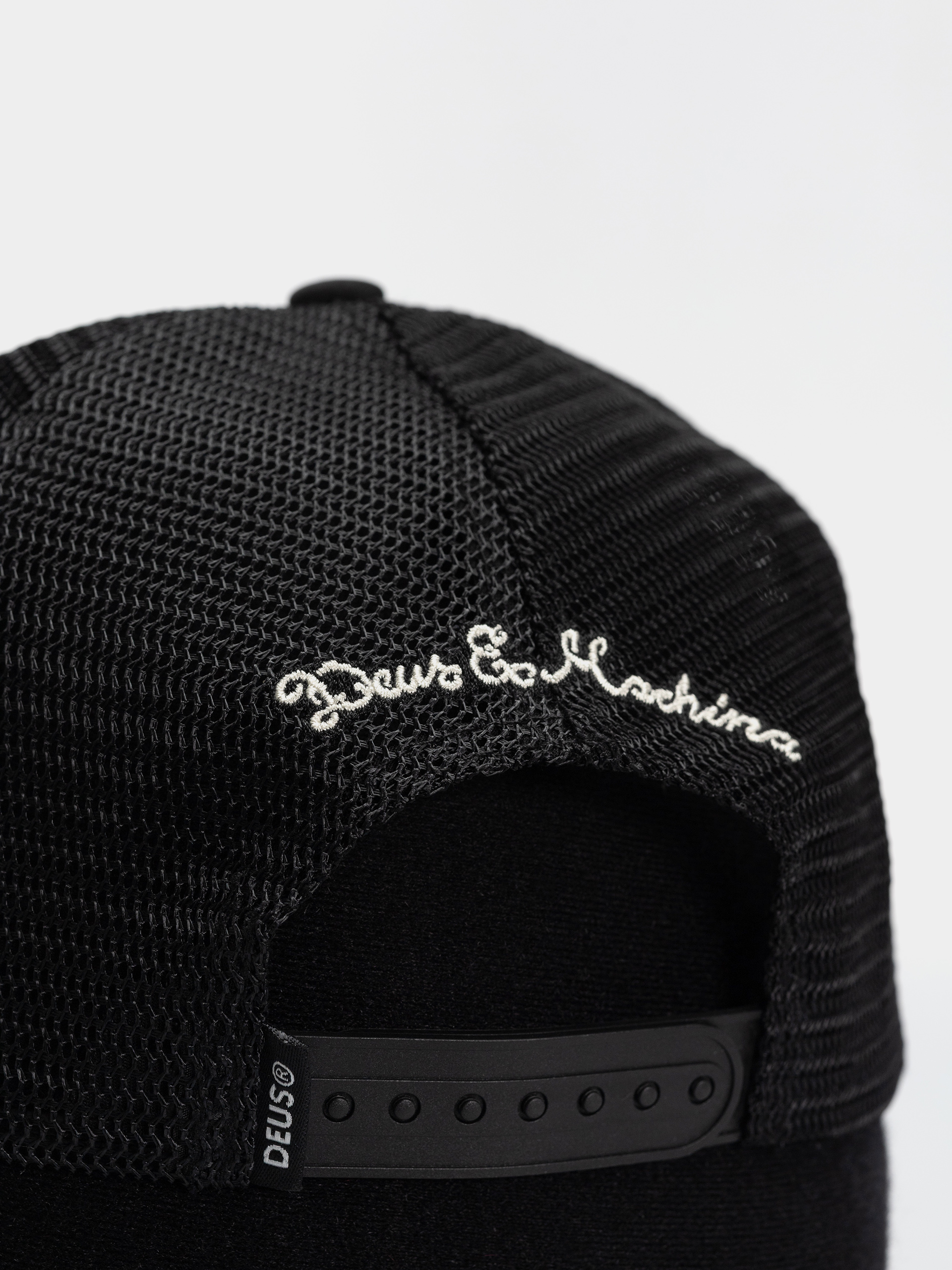Kšiltovka  Deus Ex Machina Josel Trucker (black)