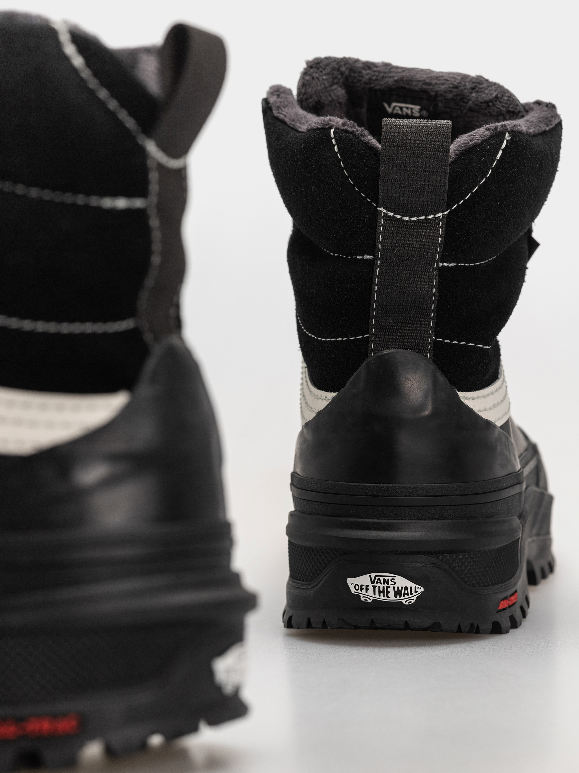 Boty Vans Standard Mid 2.0 Mte (black/white)