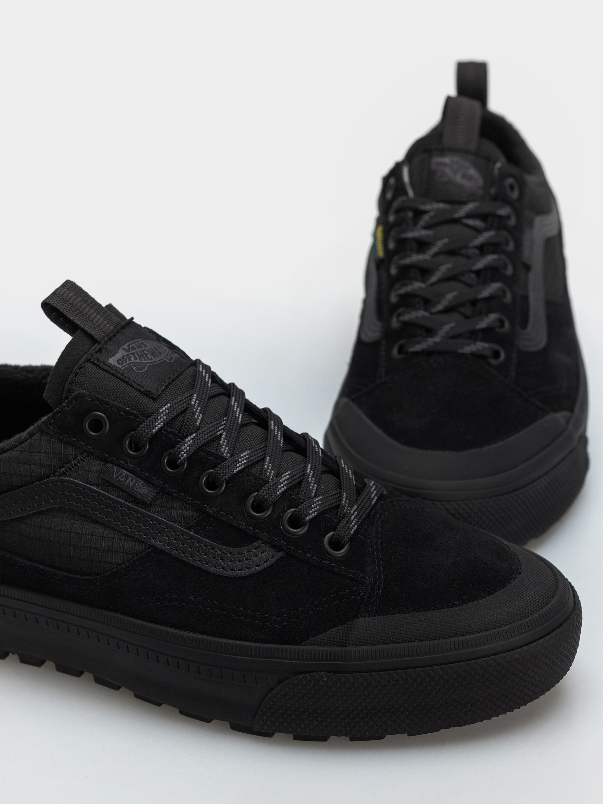 Boty Vans Old Skool Waterproof Insulated Mte (black/black/gry)