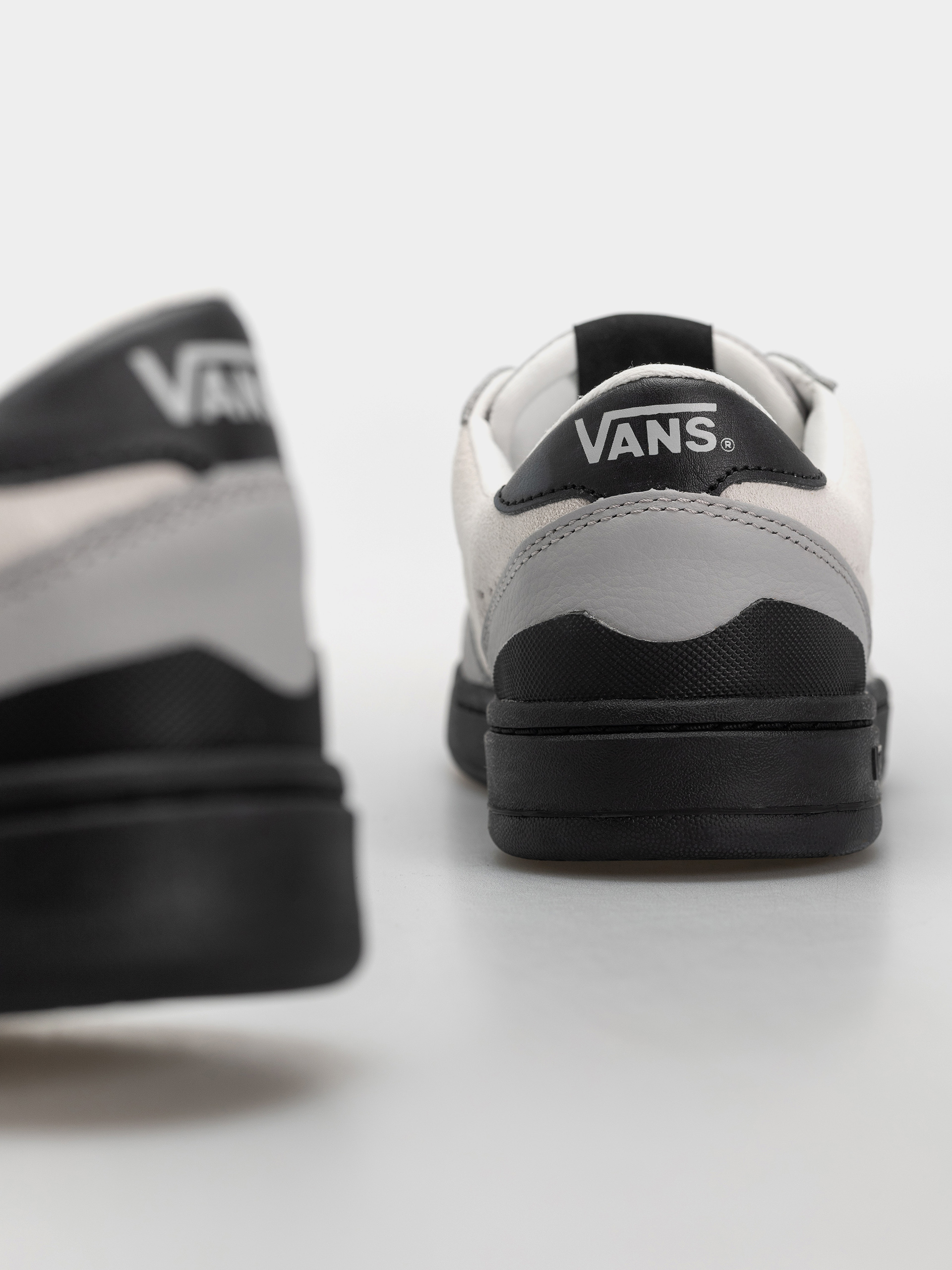 Boty Vans Court Low (light grey)