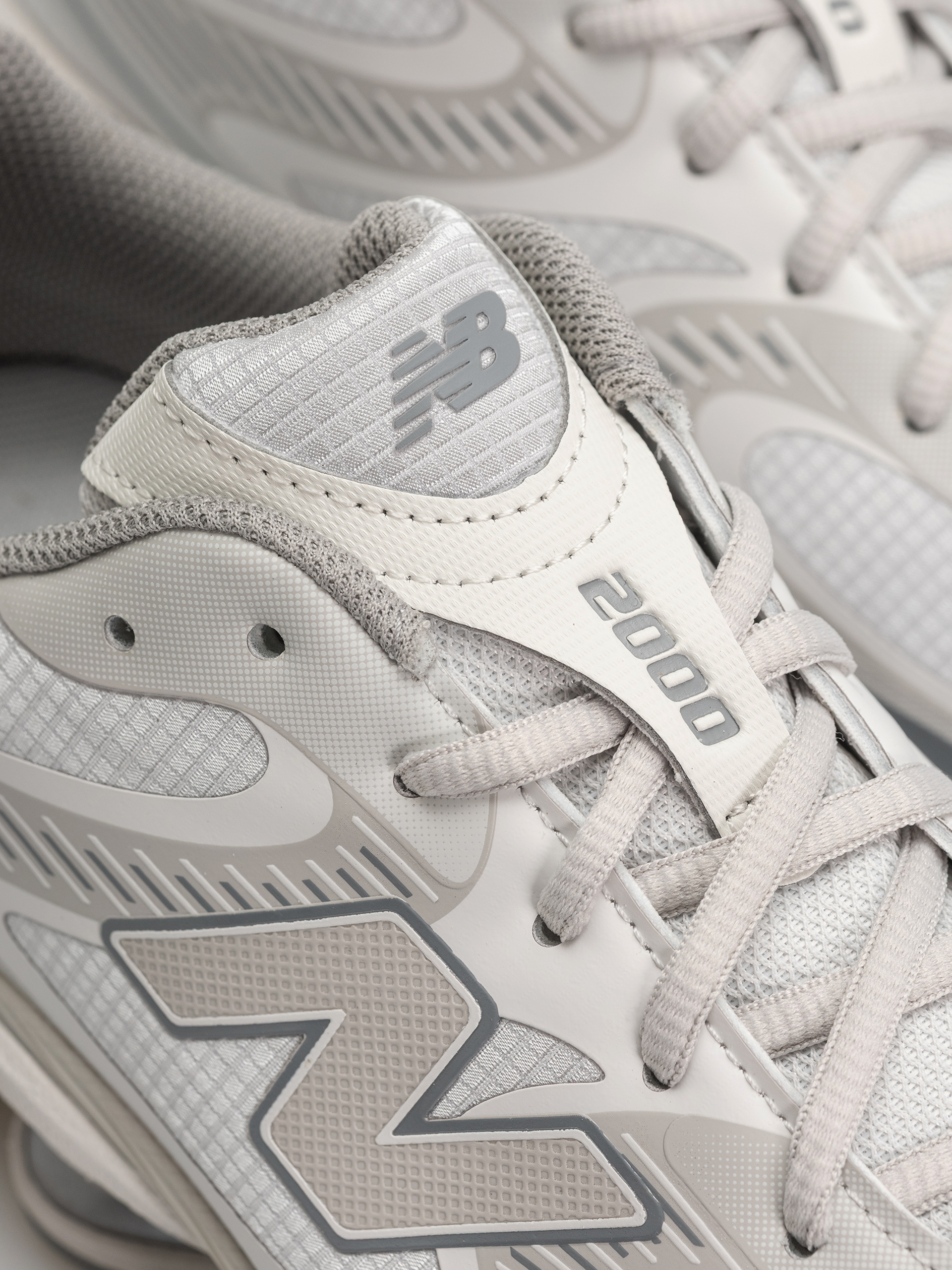 Boty New Balance 2000 (reflection/grey matter/slate grey)