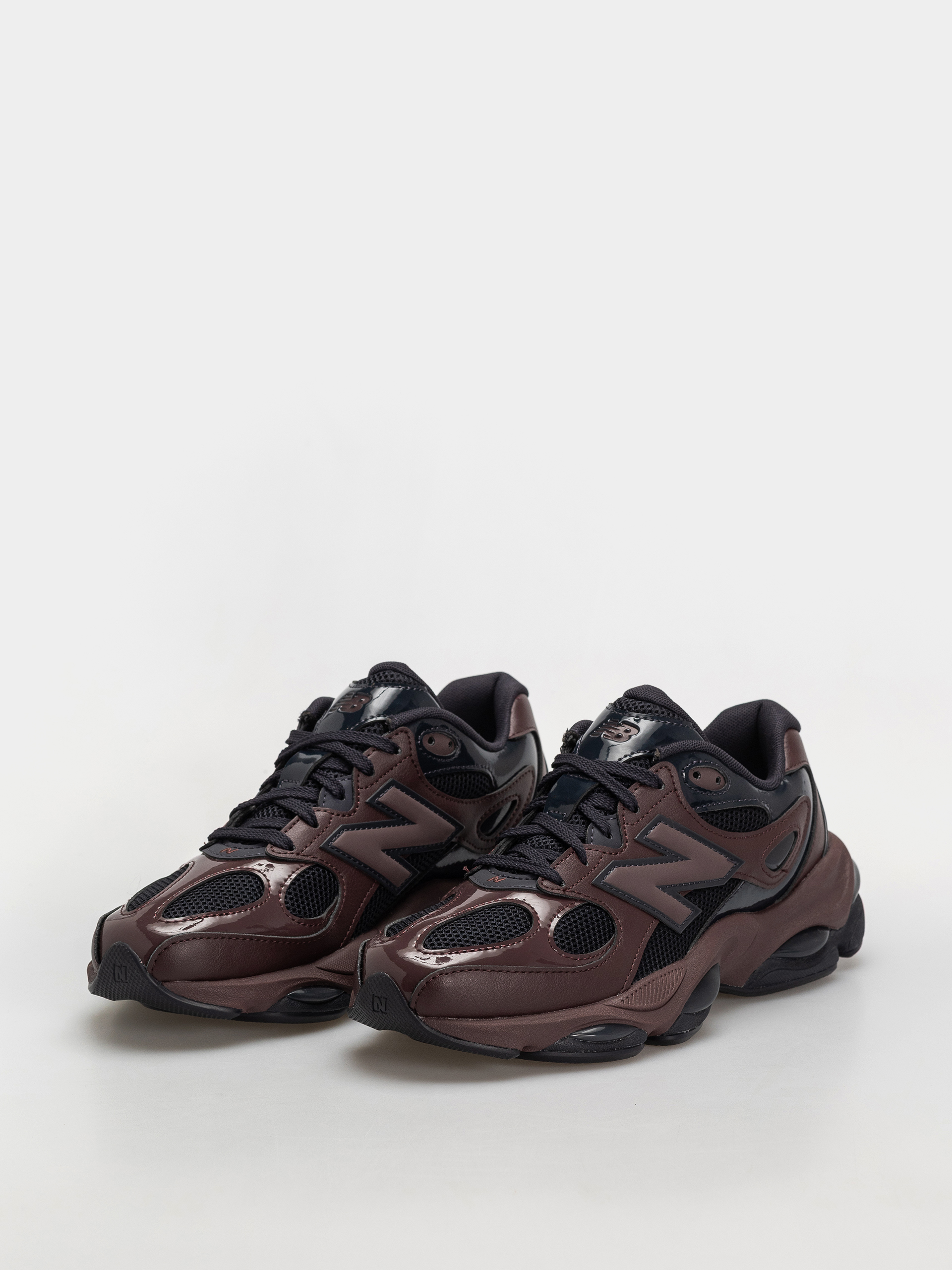 Boty New Balance 983 (cherry leather/dark night)
