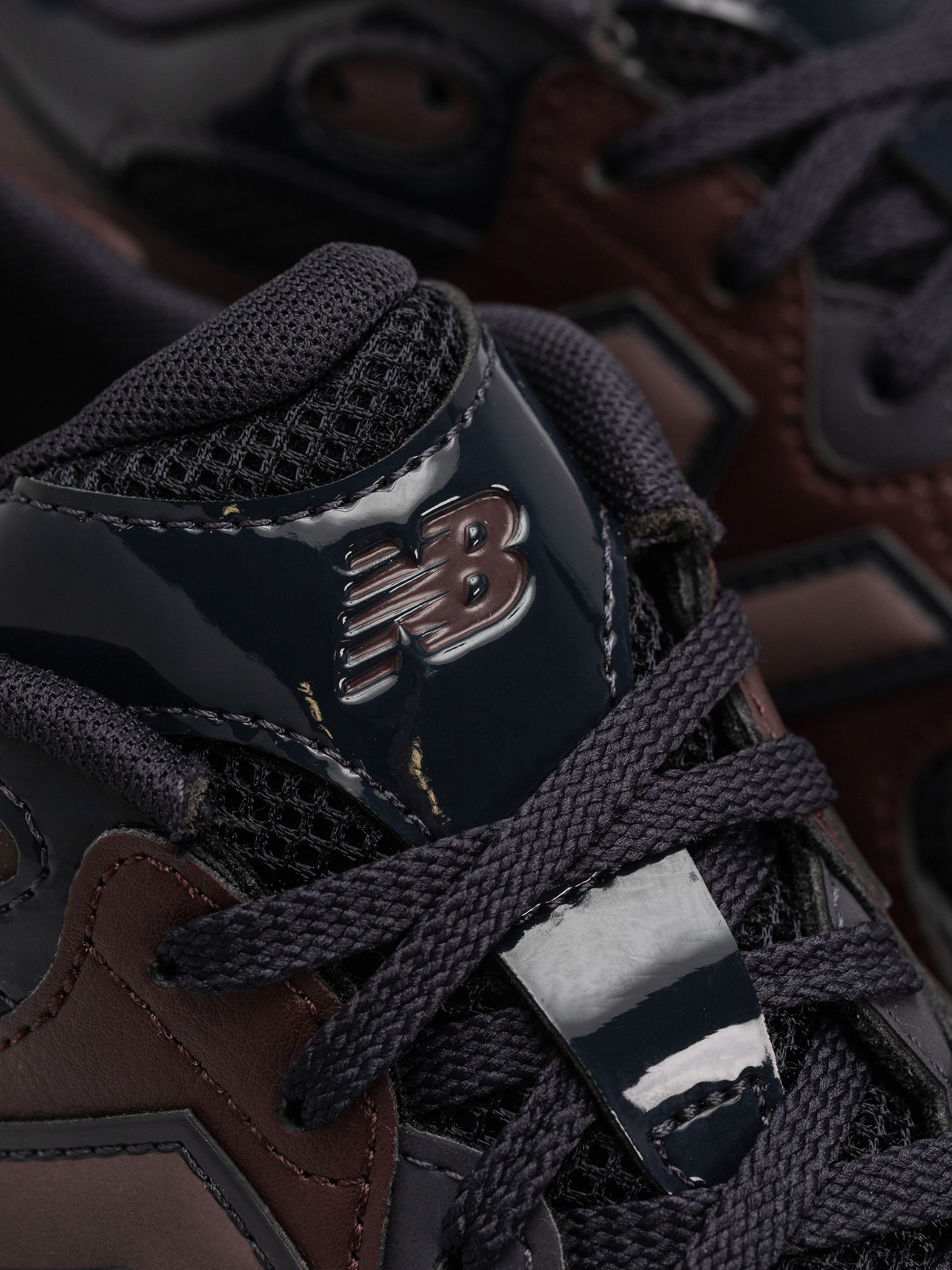 Boty New Balance 983 (cherry leather/dark night)
