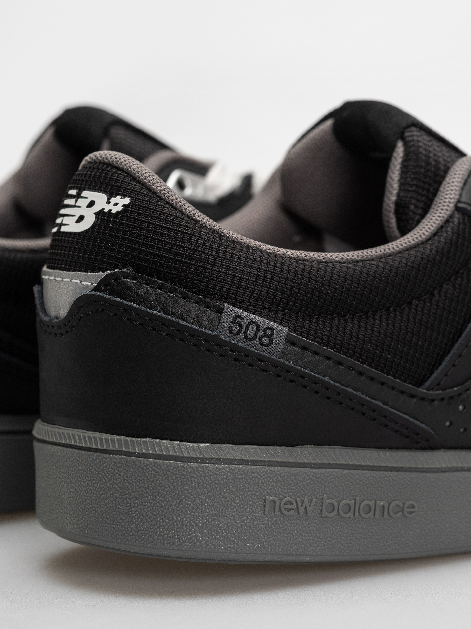 Boty New Balance 508 (black/white)