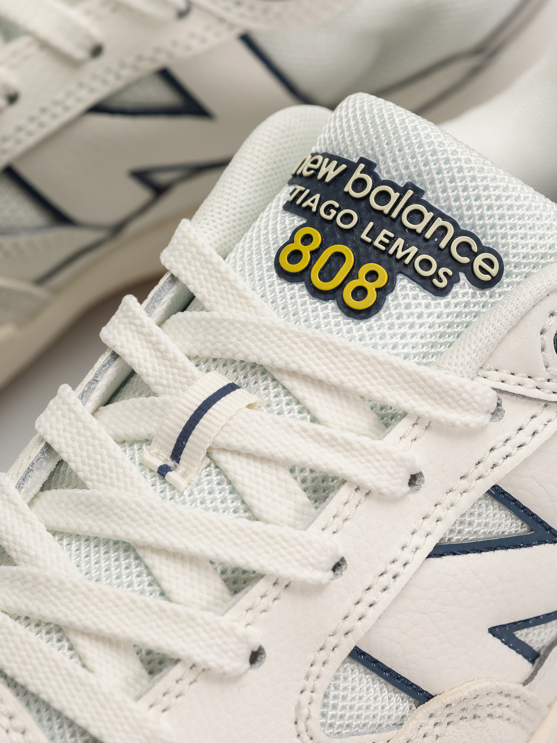 Boty New Balance 808 (sea salt/navy)