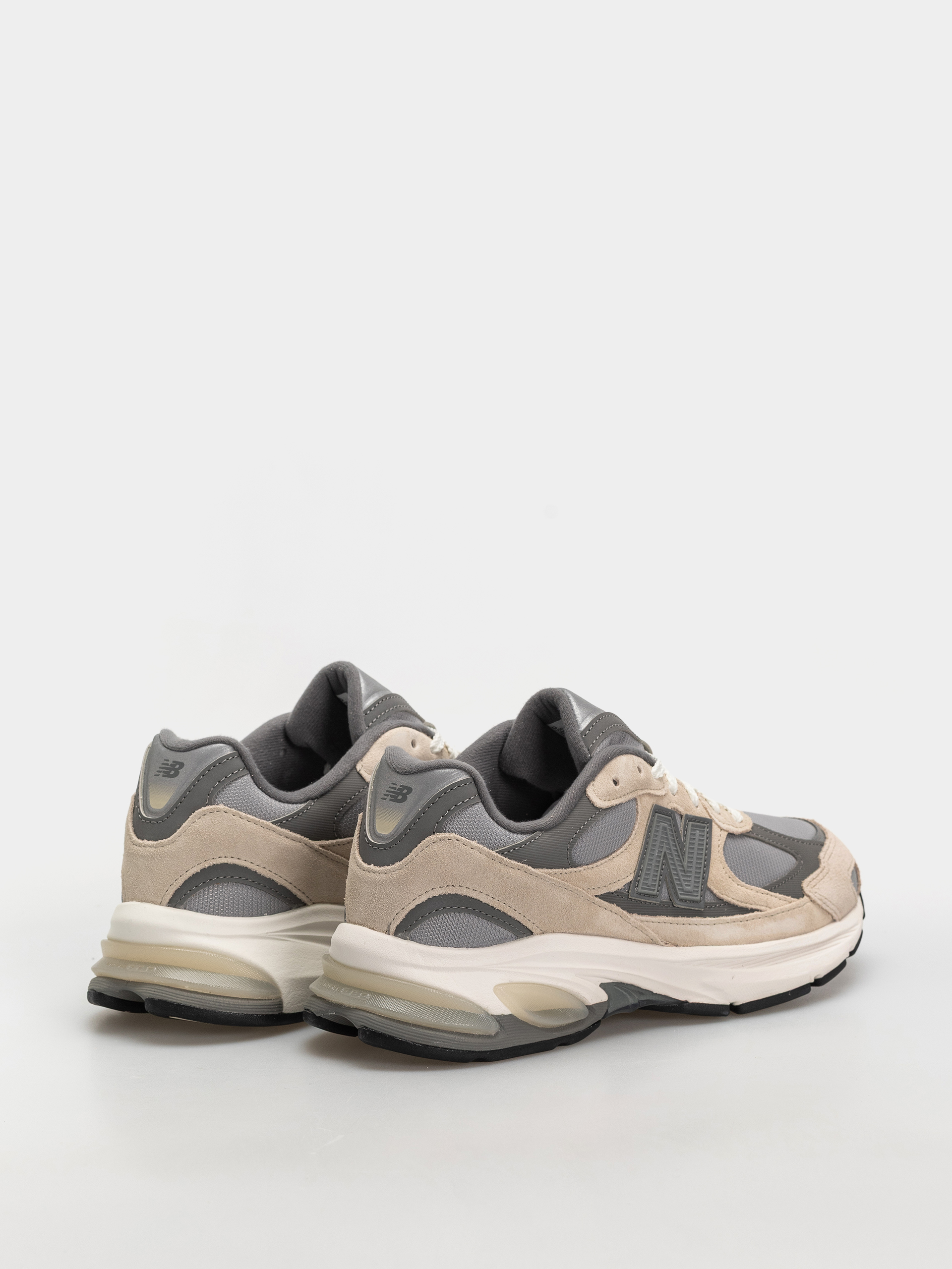 Boty New Balance 2010 (timberwolf/harbor grey)