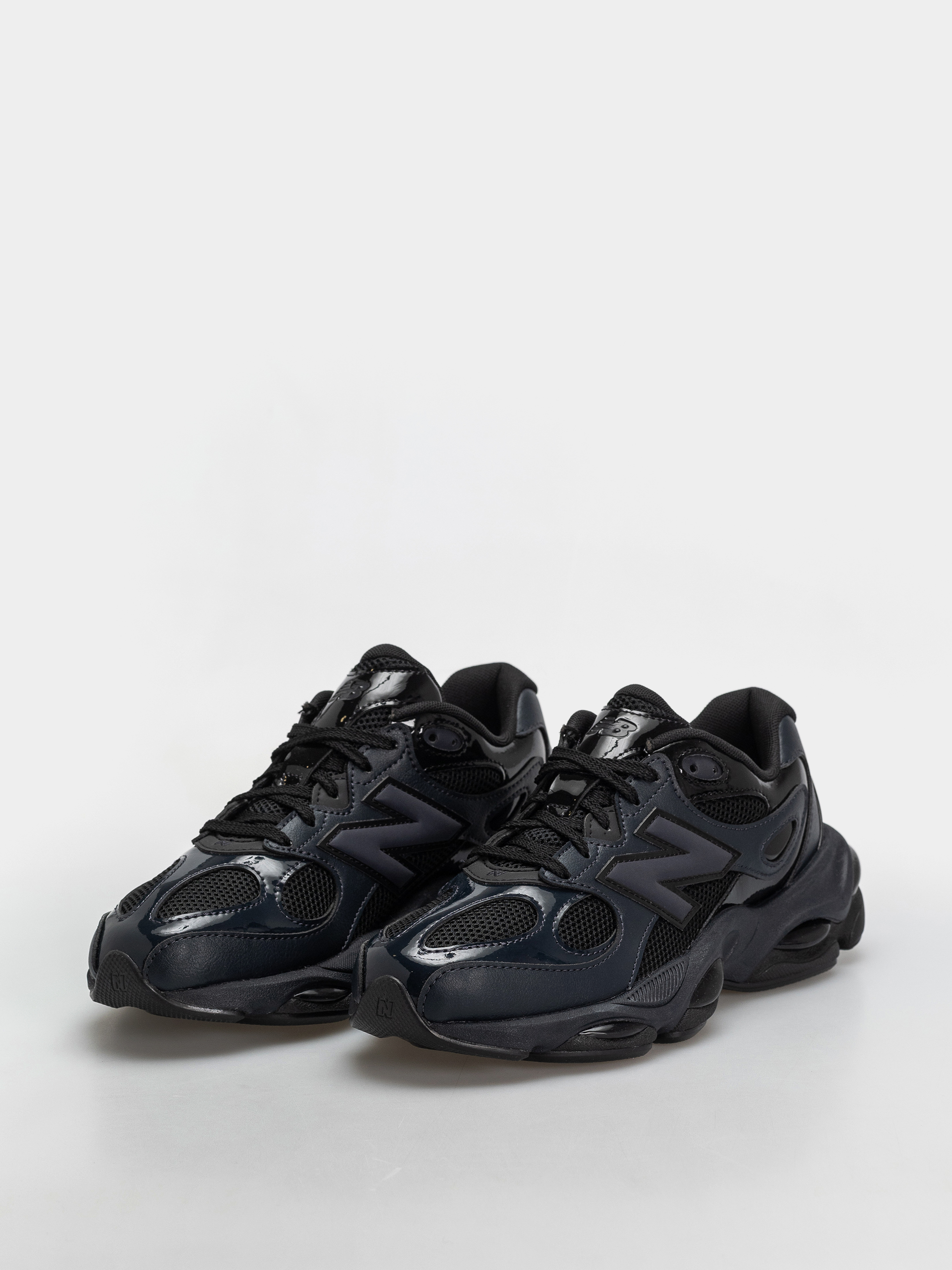 Boty New Balance 983 (black/dark night)