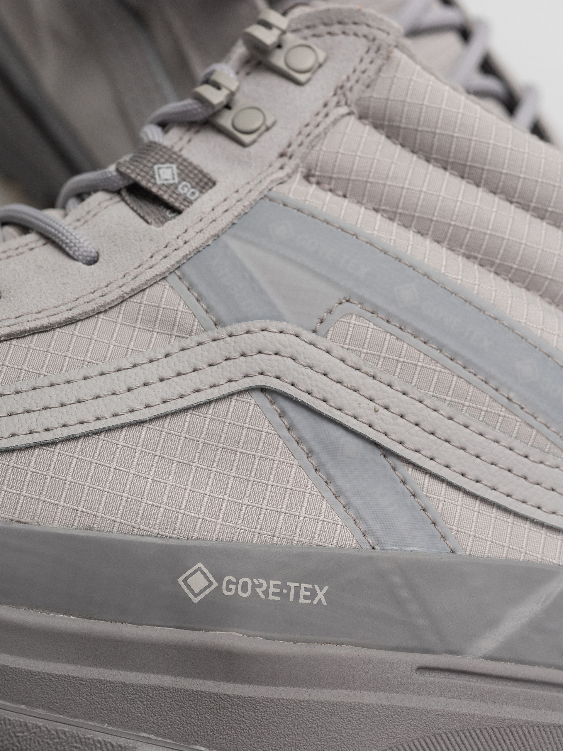 Boty Vans Sk8 Hi Gore Tex Insulated Mte (light grey)