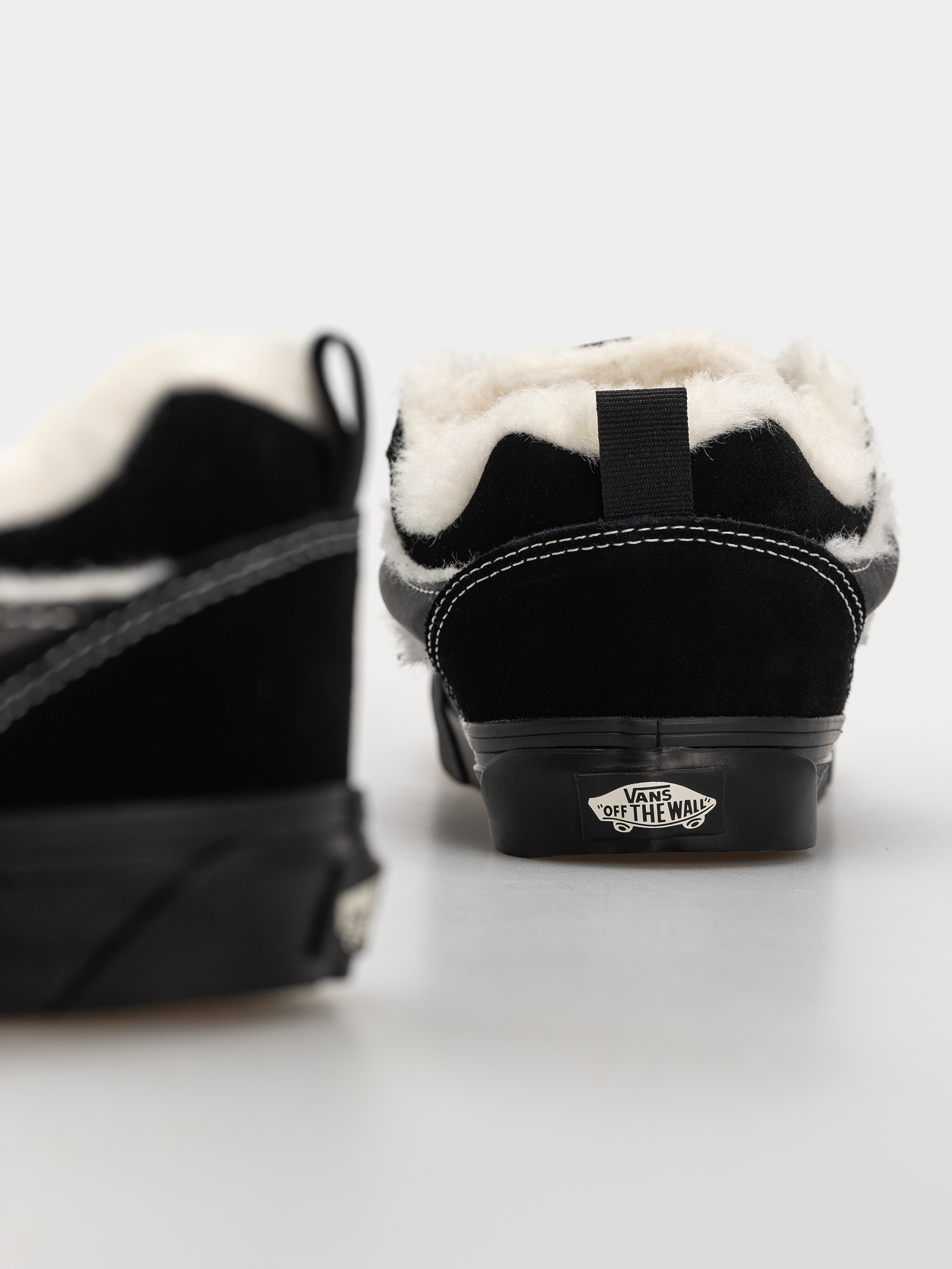 Boty Vans Knu Skool (black)