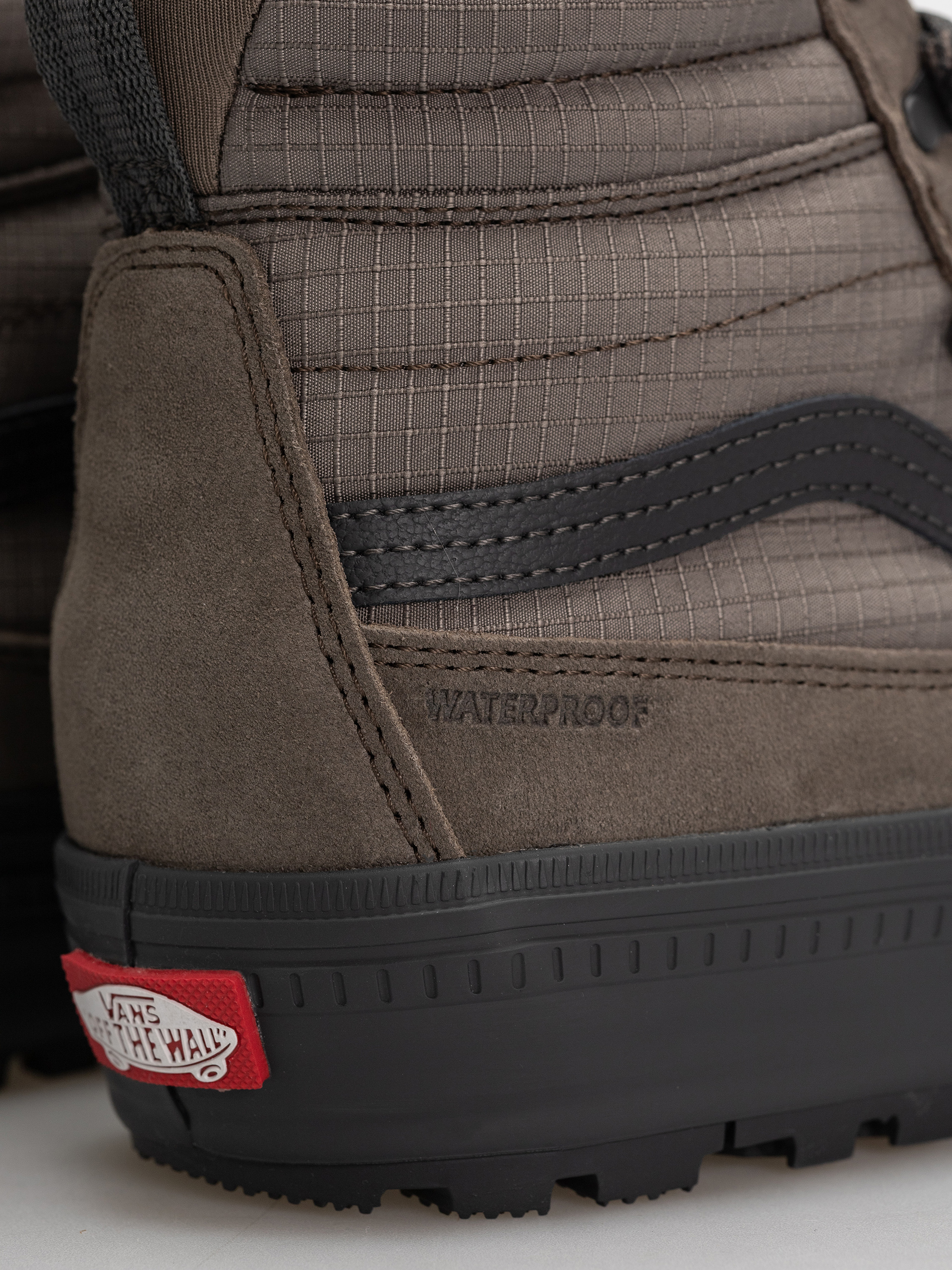 Boty Vans Sk8 Hi Waterproof Insulated Mte (bungee cord)