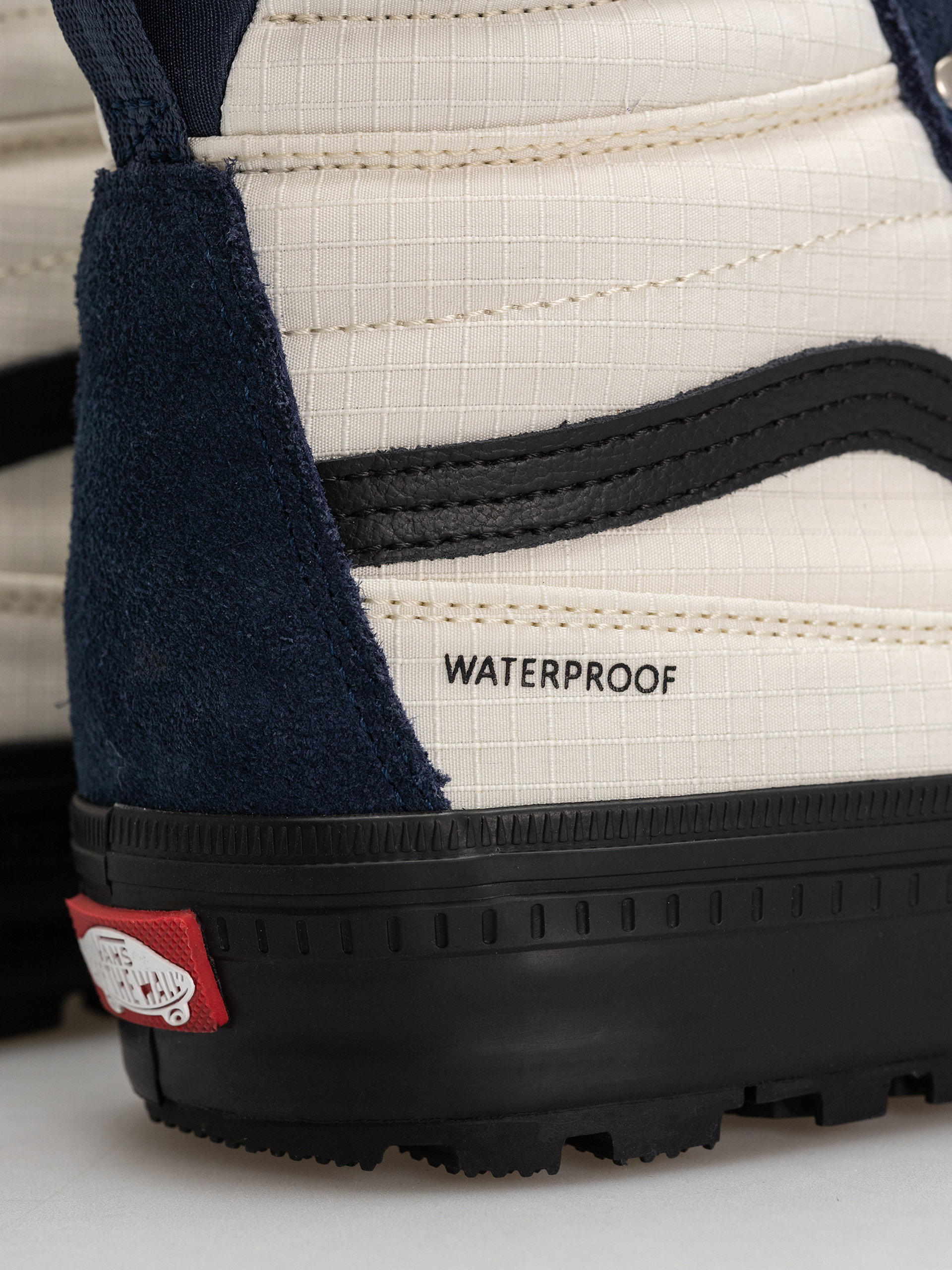 Boty Vans Sk8 Hi Waterproof Insulated Mte (true navy)