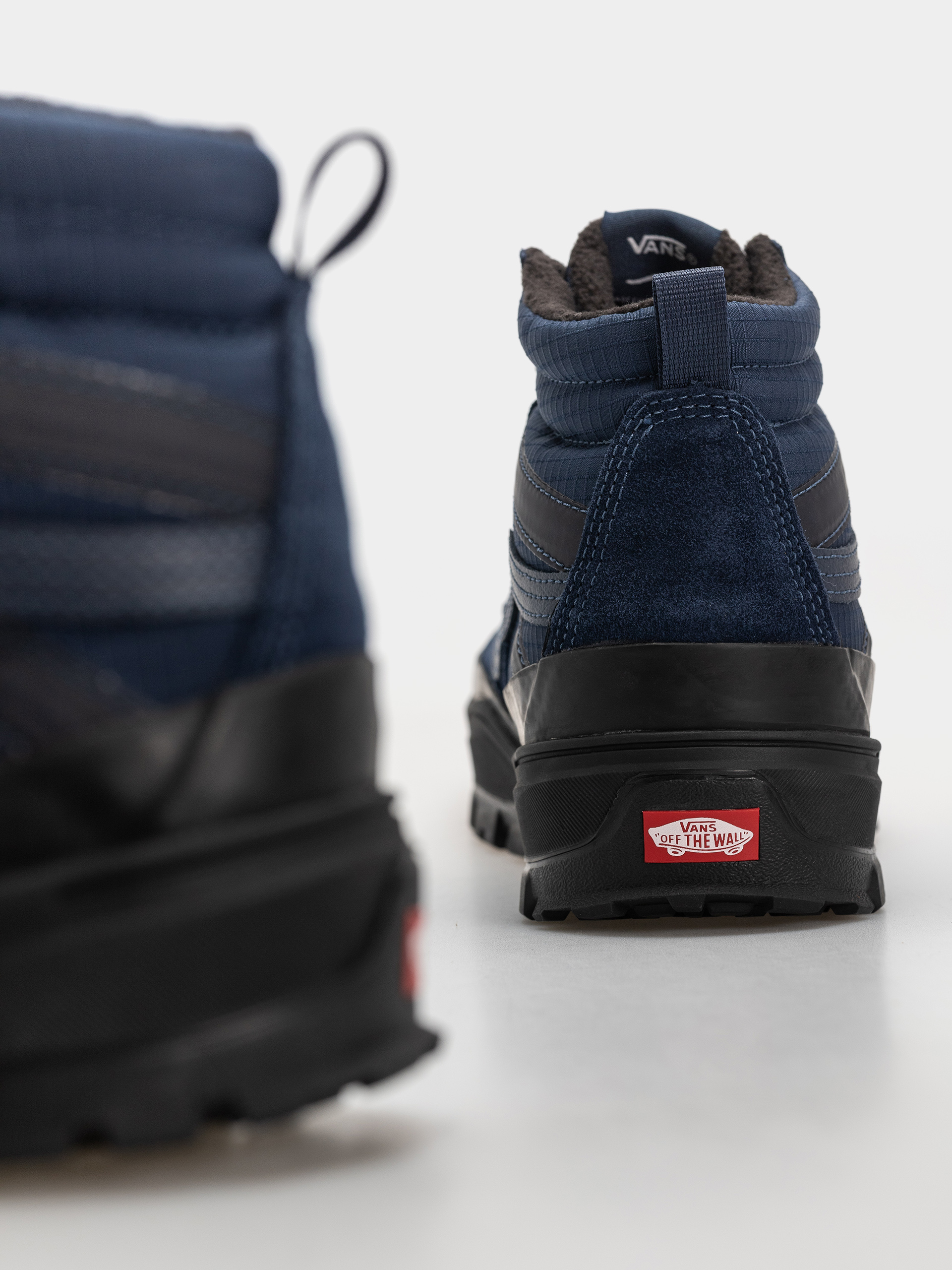 Boty Vans Sk8 Hi Gore Tex Insulated Mte (true navy)