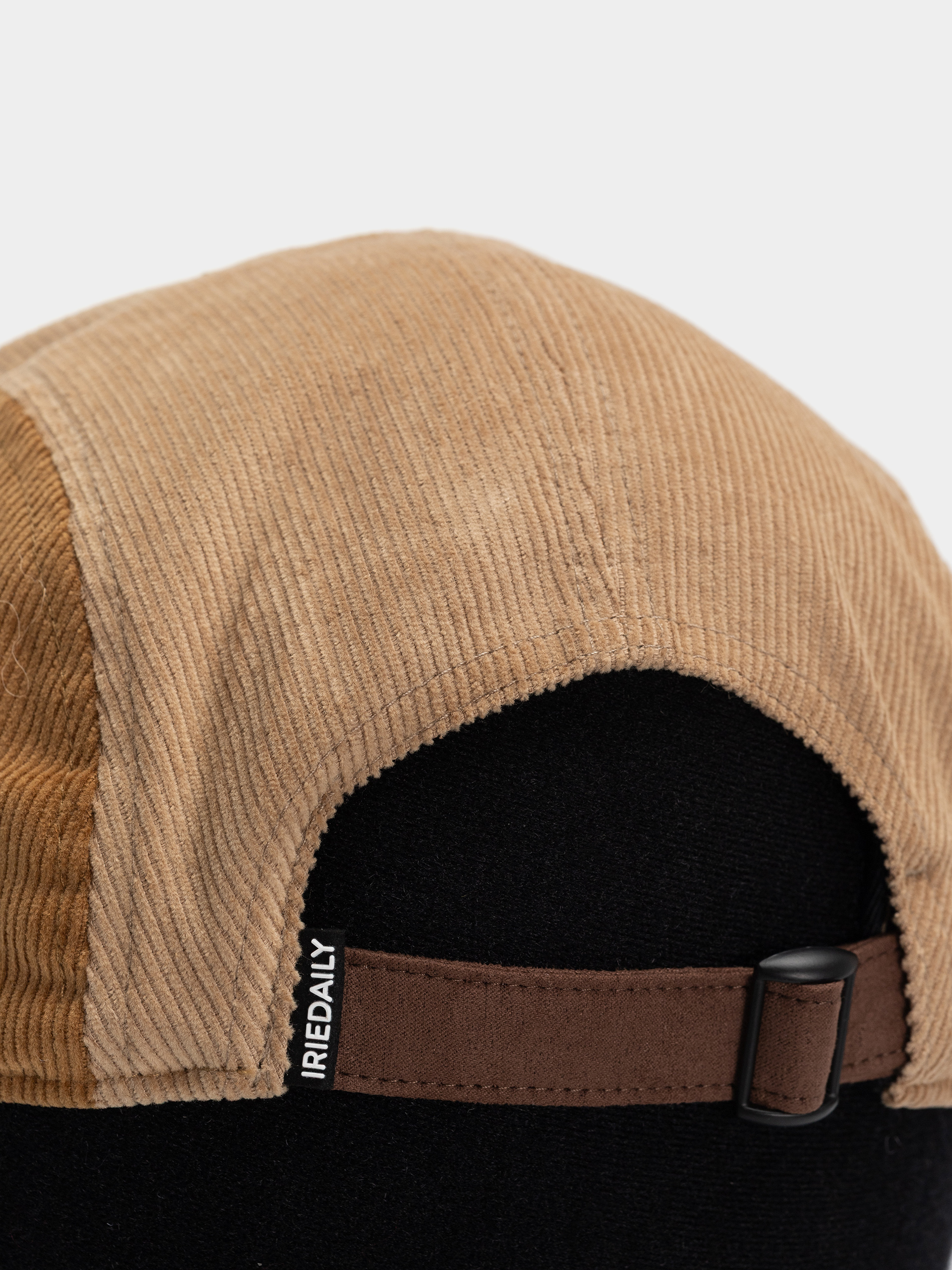 Kšiltovka  Iriedaily Corvin 5 Panel (mocca)