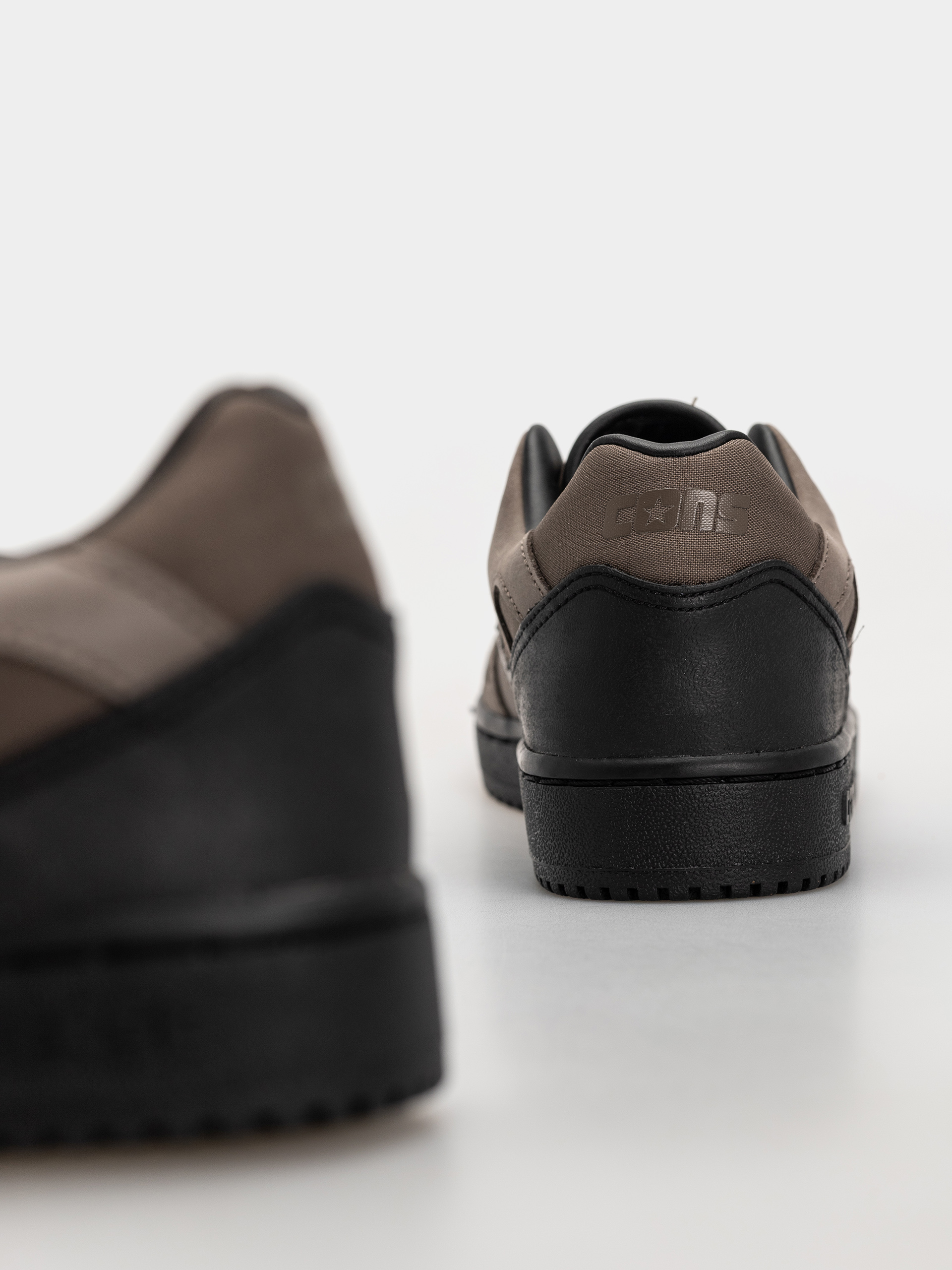 Boty Converse As-1 Pro Ox (truffle/black/truffle)