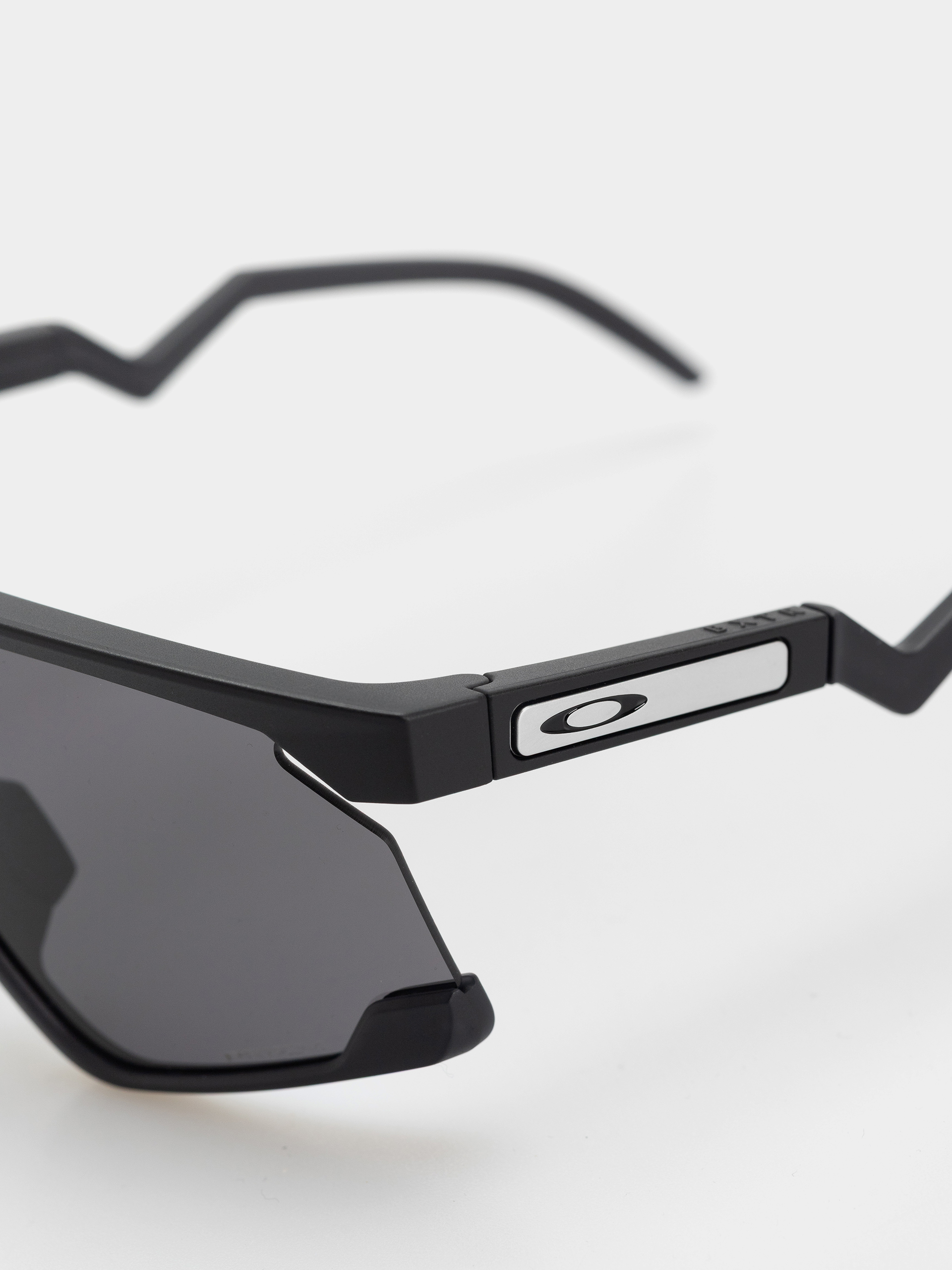 Sluneční brýle Oakley Bxtr (matte black/prizm grey)