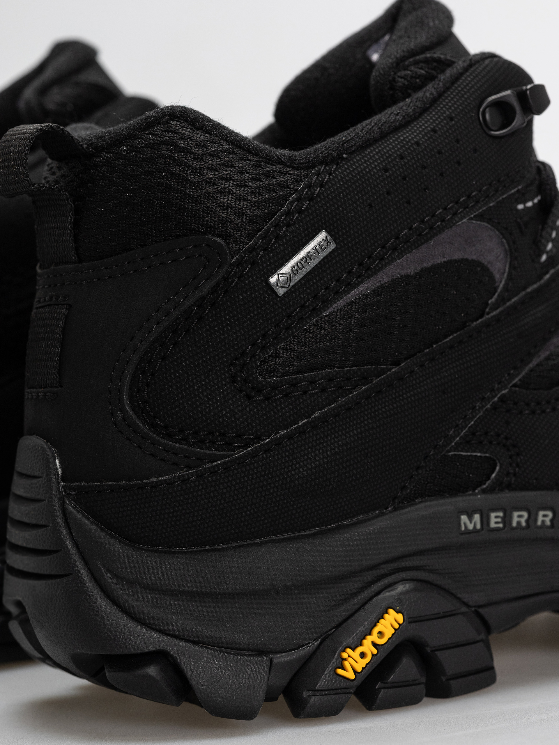 Boty Merrell Moab 3 Syn Mid (triple black)