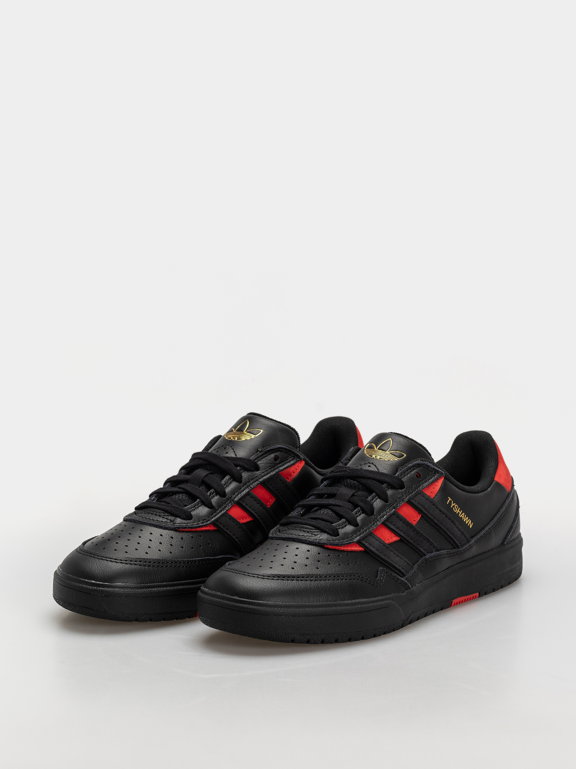 Boty adidas Tyshawn II (cblack/cblack/betsca)