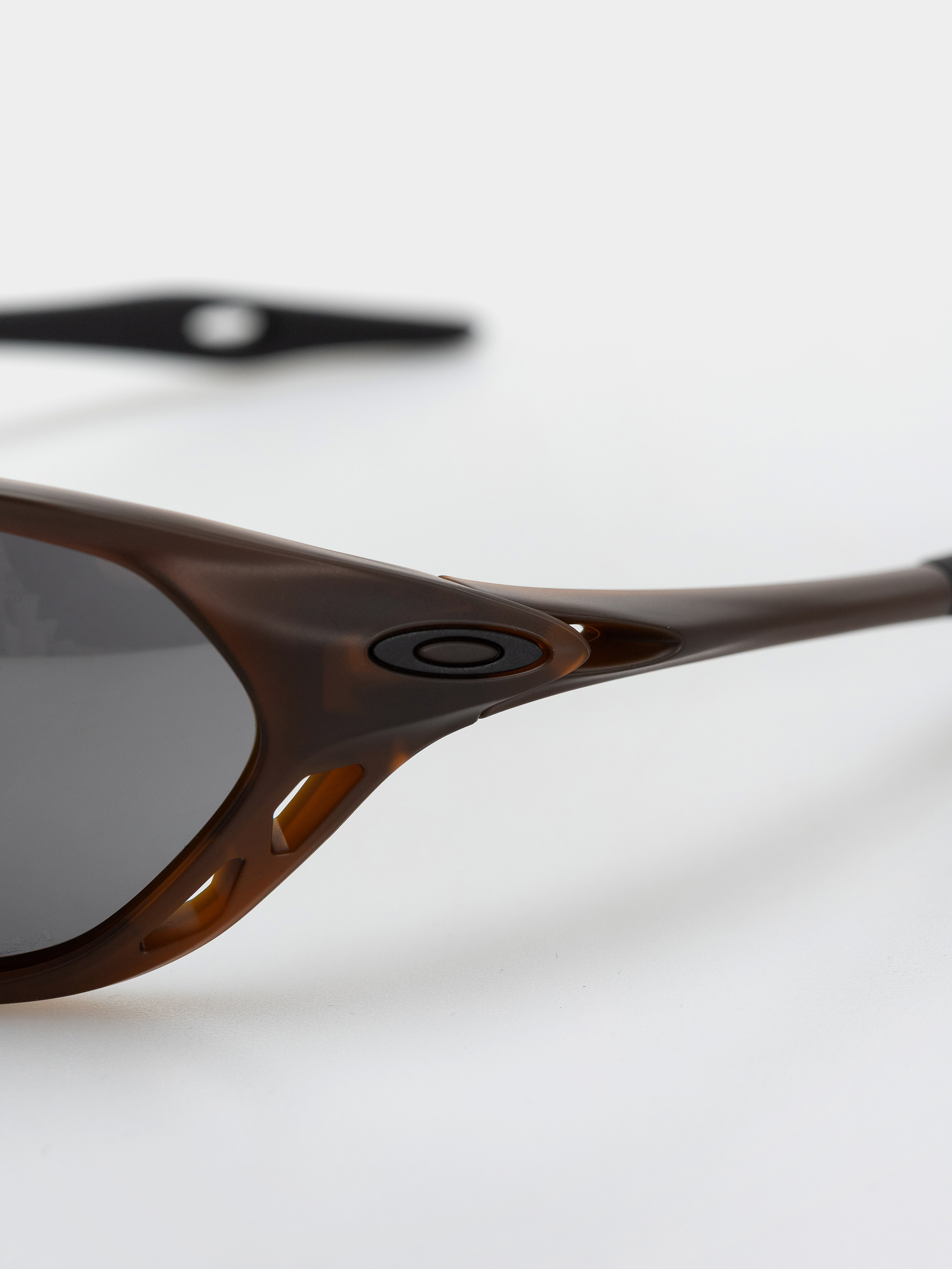 Sluneční brýle Oakley Cage Jacket (matte rootbeer/prizm black)