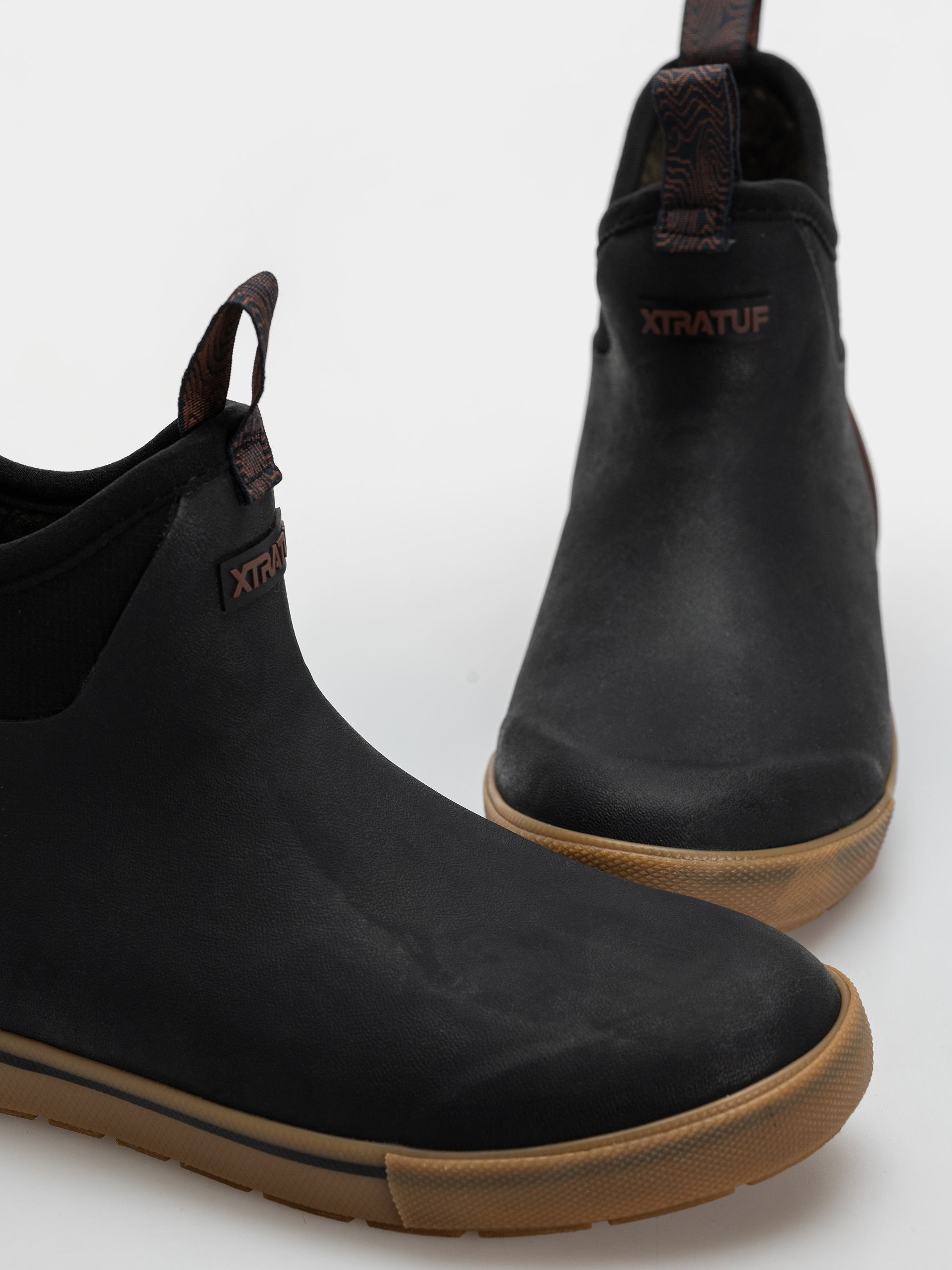 Boty Xtratuf Camp Collection Ankle Deck Boot (black)