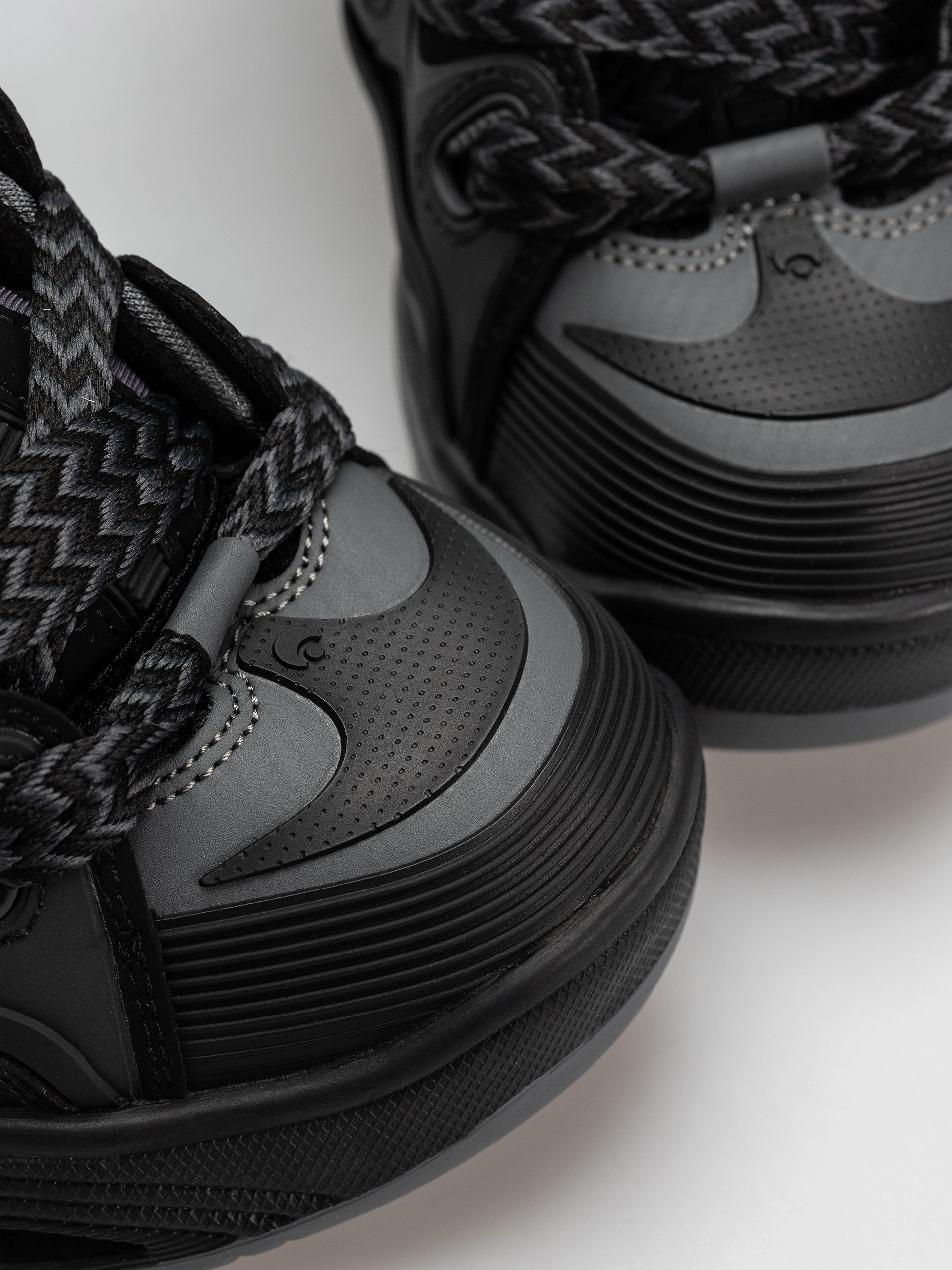 Boty Osiris D3 2001 (black/charcoal/zigzag)