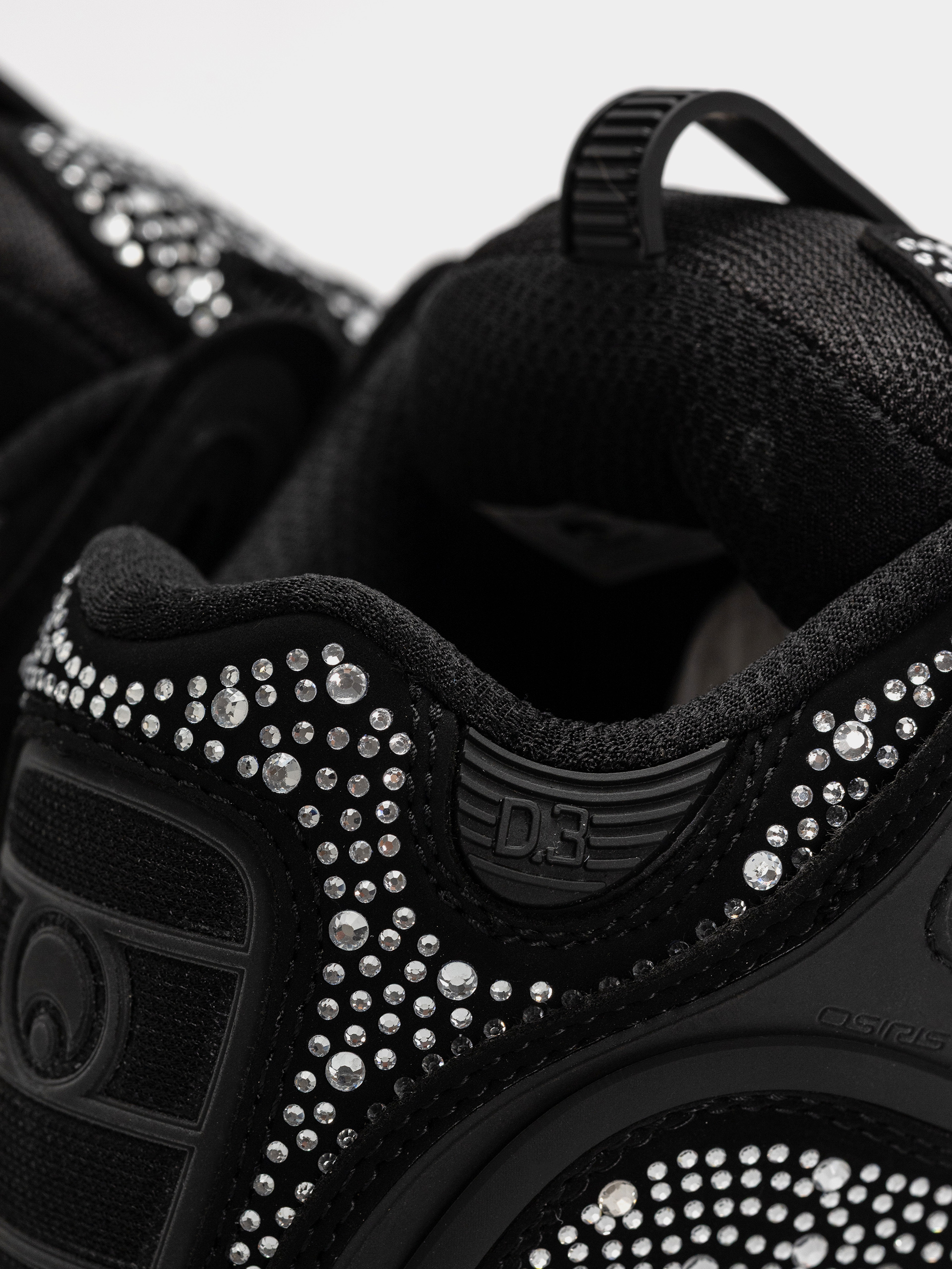 Boty Osiris D3 2001 (black/grey/diamond)