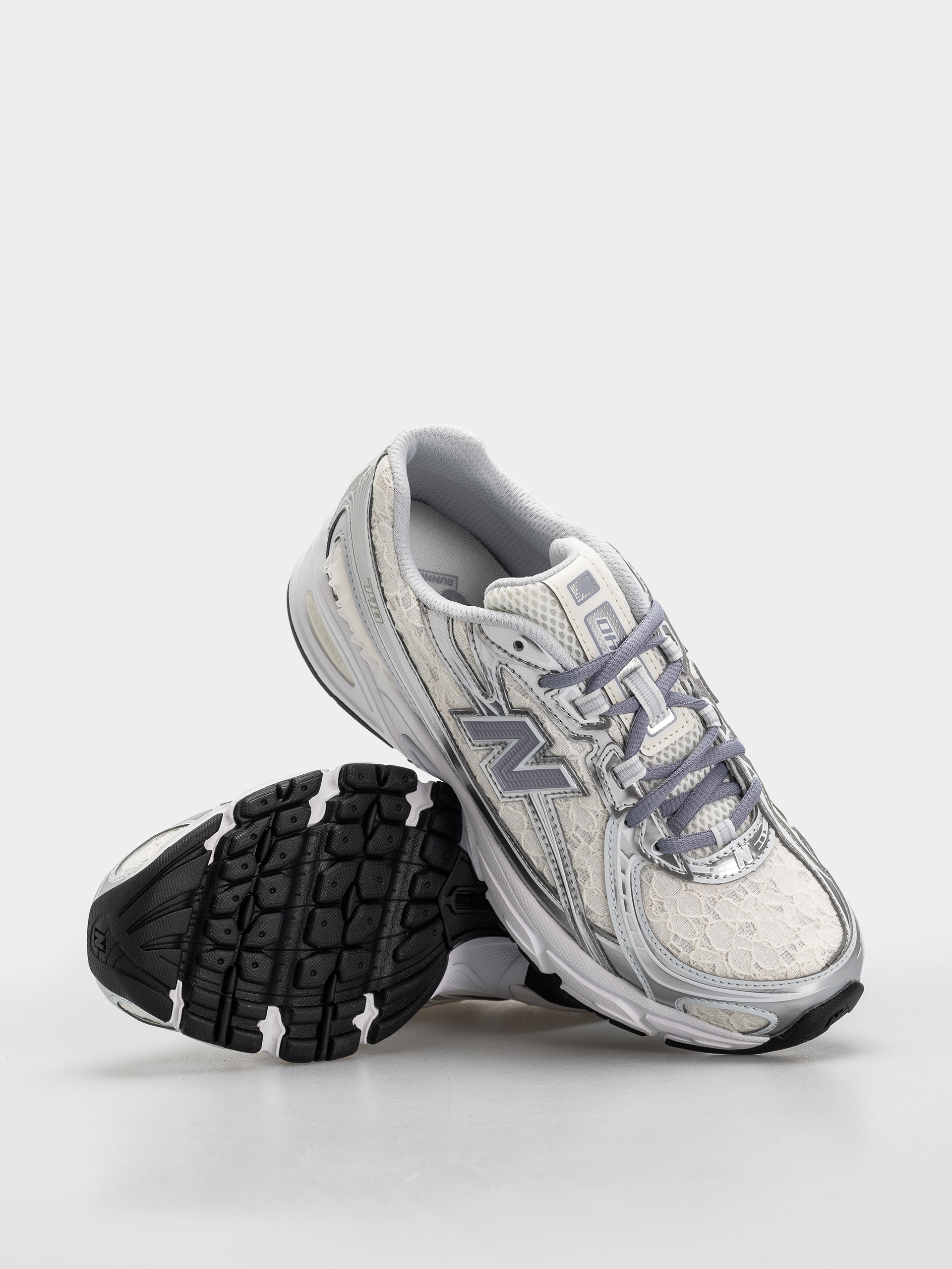 Boty New Balance 740 (linen/silver metallic)