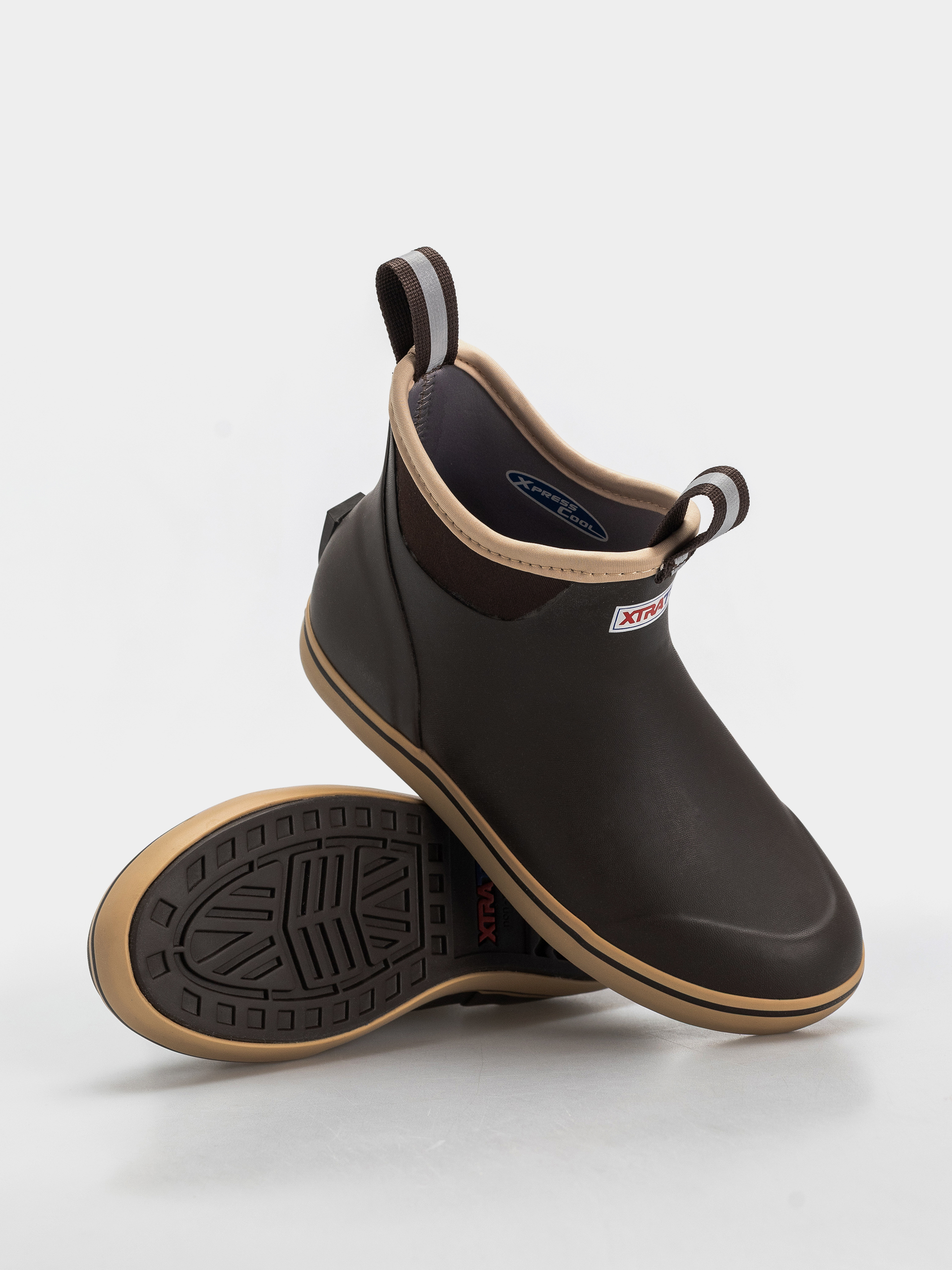 Boty Xtratuf Ankle Deck Boot Wmn (brown)