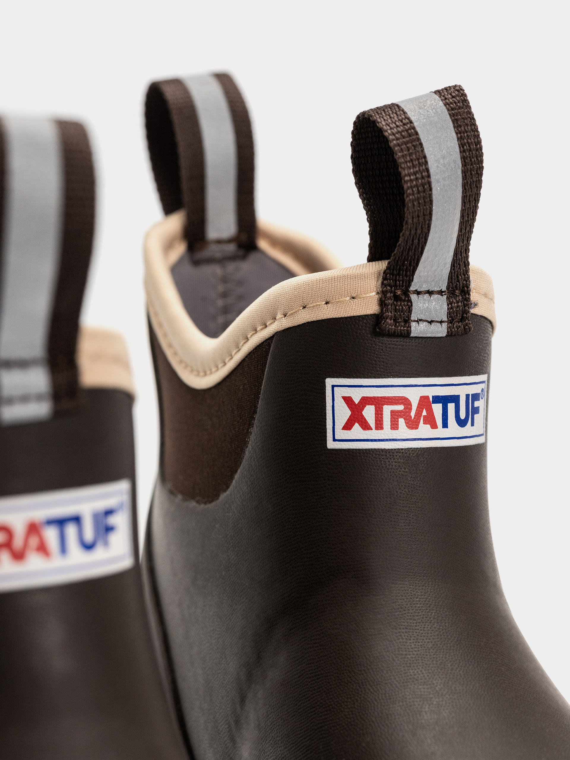 Boty Xtratuf Ankle Deck Boot Wmn (brown)