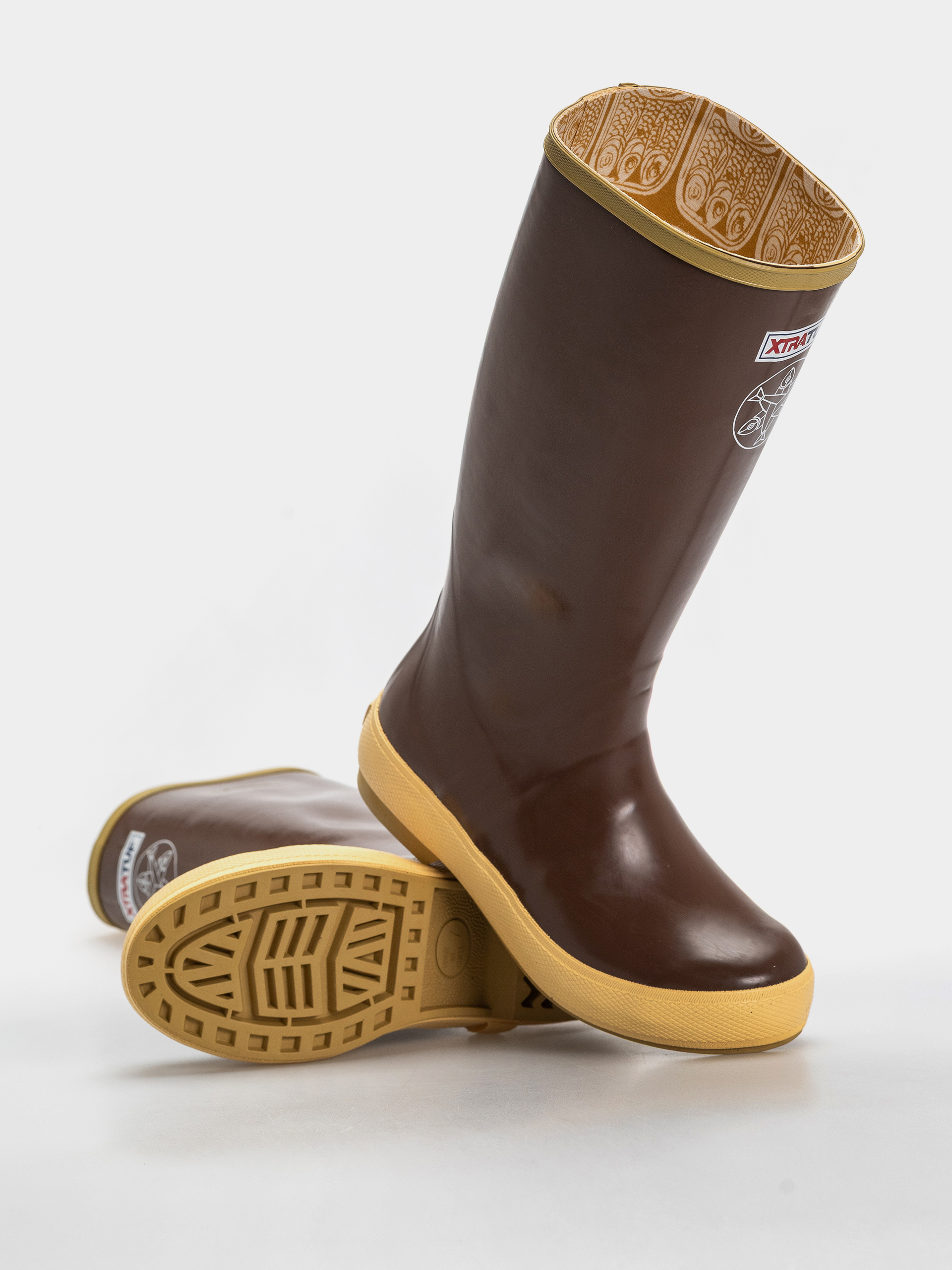 Boty Xtratuf Salmon Sisters 15 Legacy Boot Wmn (brown tin fish)