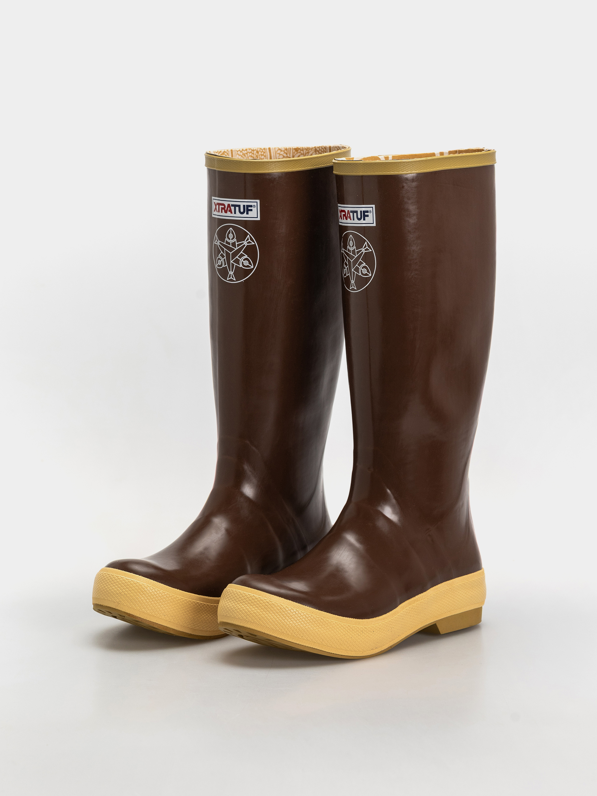Boty Xtratuf Salmon Sisters 15 Legacy Boot Wmn (brown tin fish)