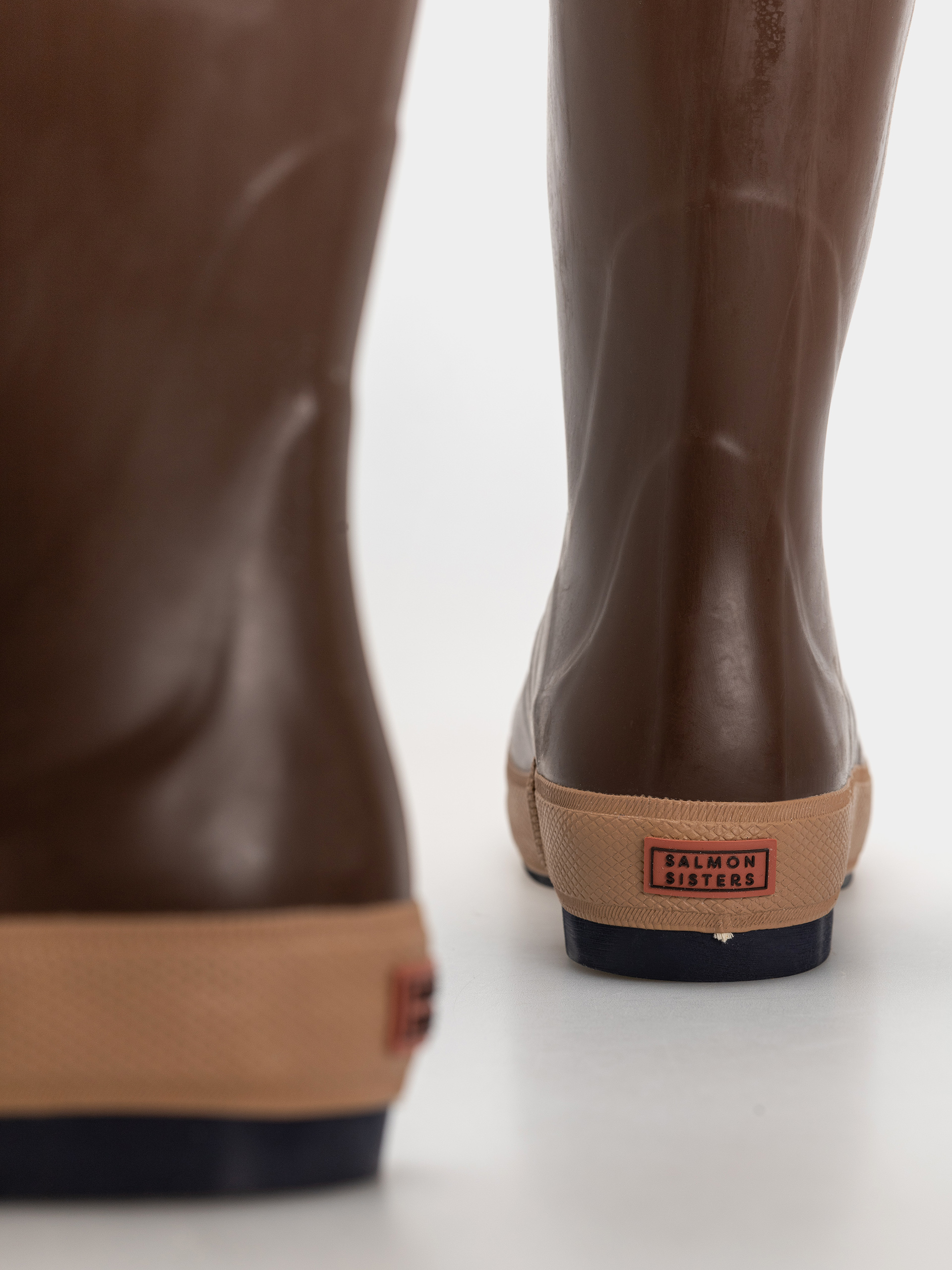 Boty Xtratuf Salmon Sisters 15 Legacy Boot Wmn (brown kelp oyster)