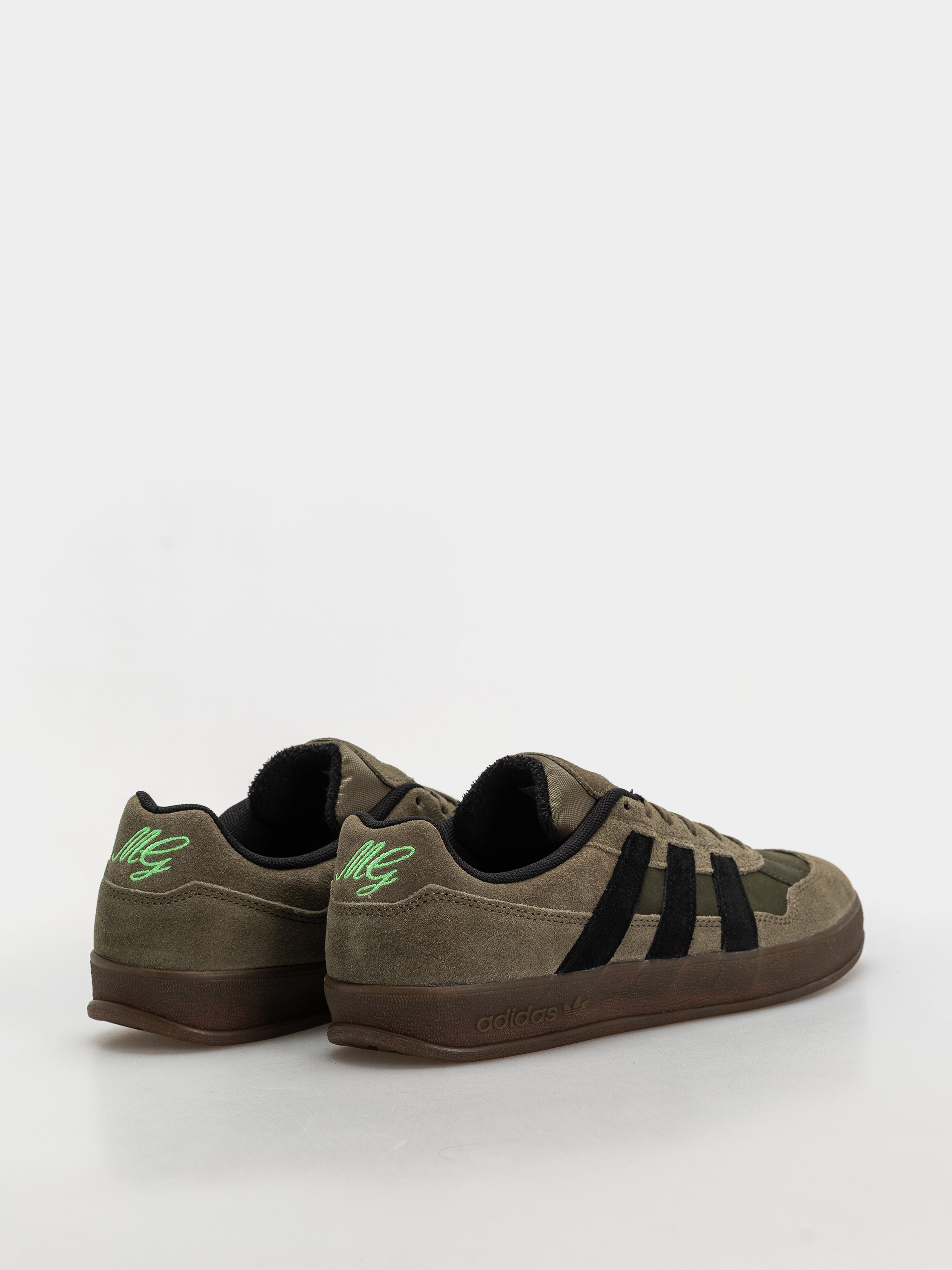 Boty adidas Aloha Super (olistr/cblack/gum5)