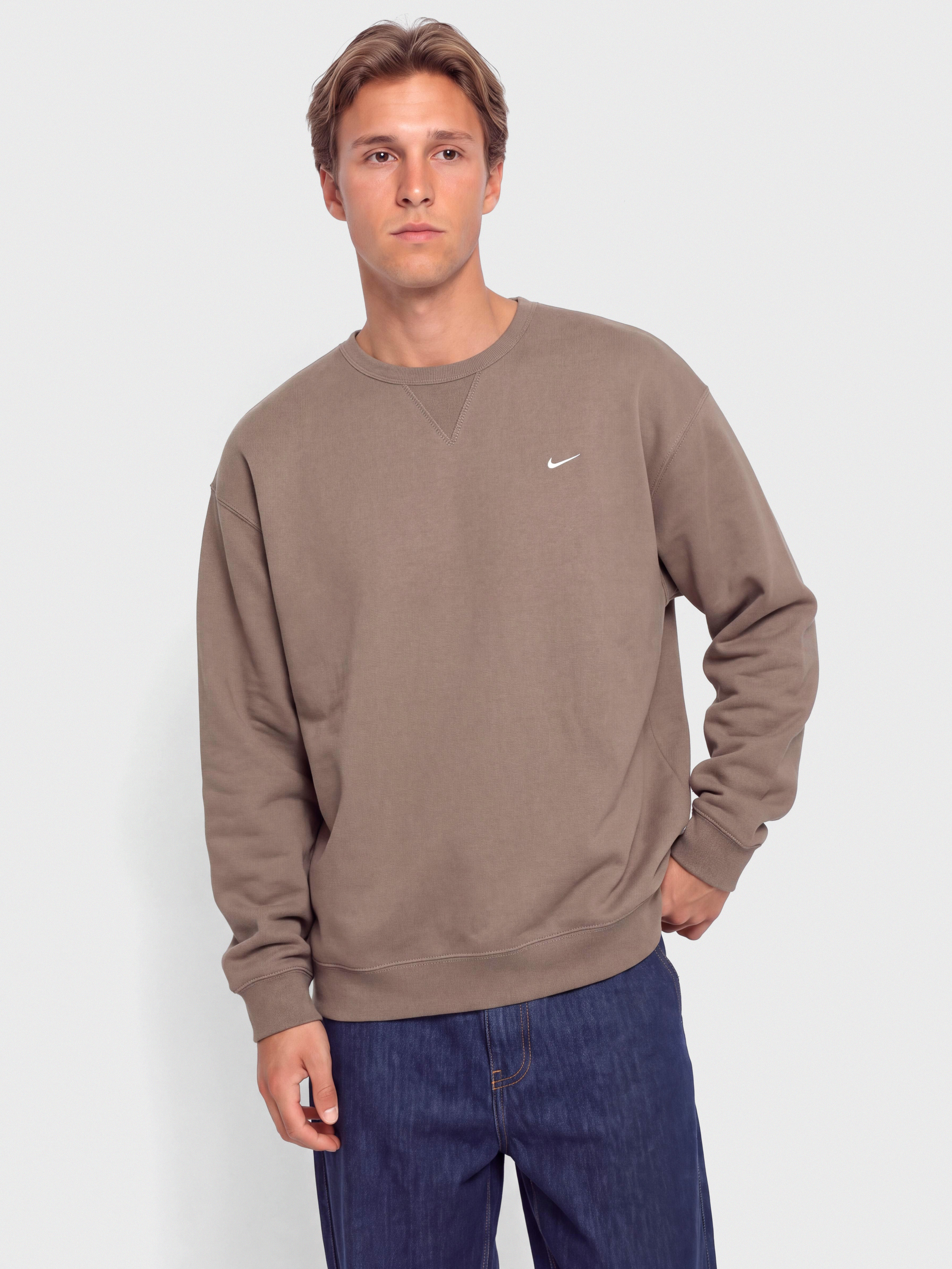 Mikina Nike SB Solo Swoosh (mink brown/white)